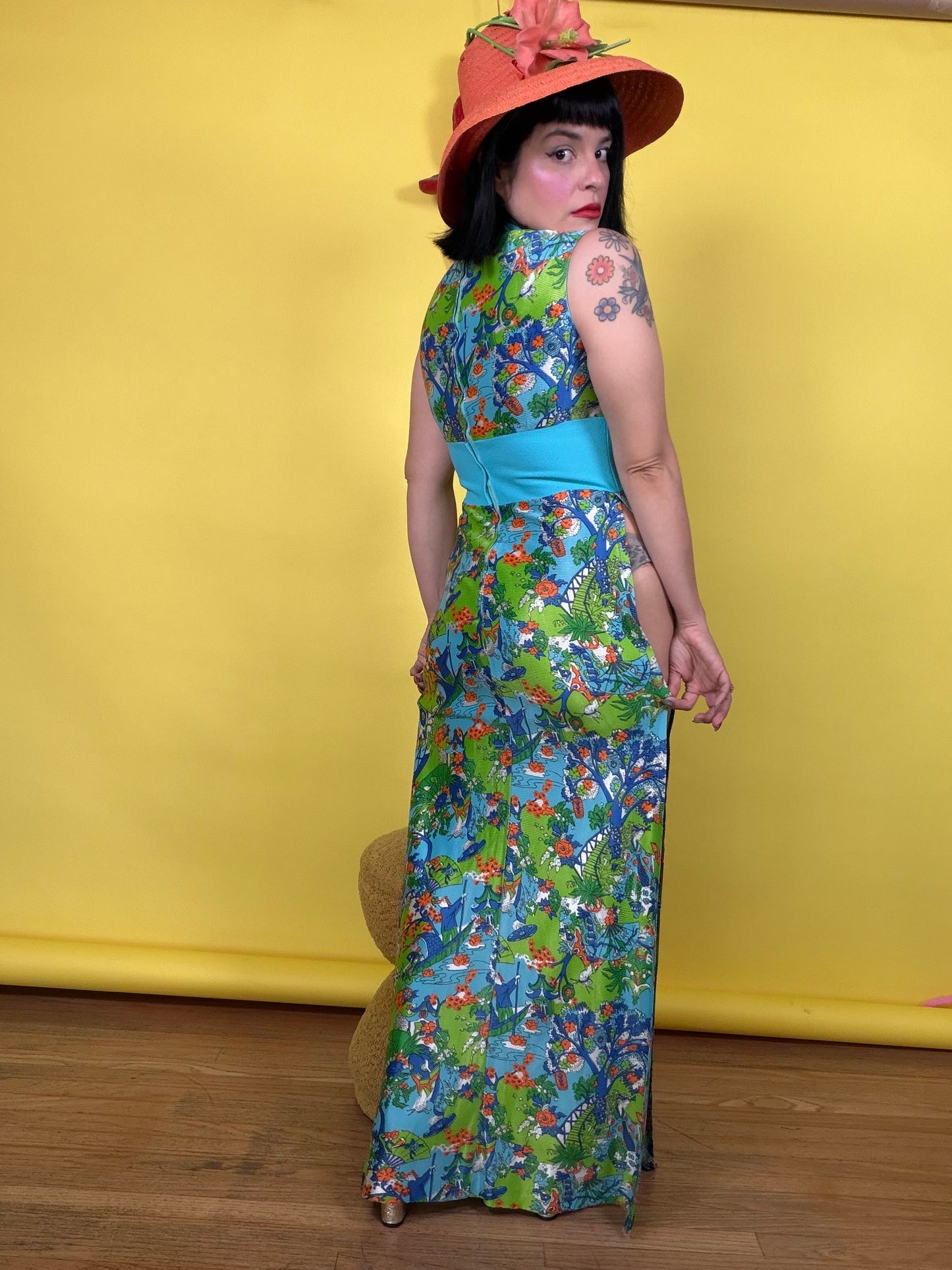 Vintage 60s Japanese Garden Novelty Print Hostess Maxi Dress Fits XS-M