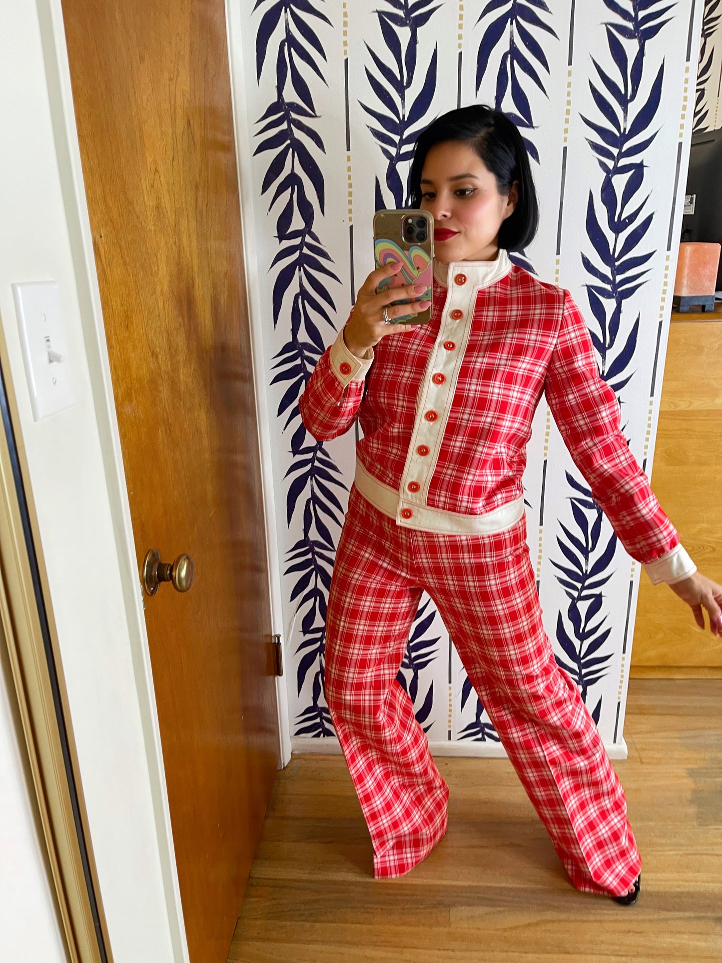 Vintage 60s 70s “Mark Hober Inc.” Red and White Plaid Pant Set Best Fits Sizes S-M