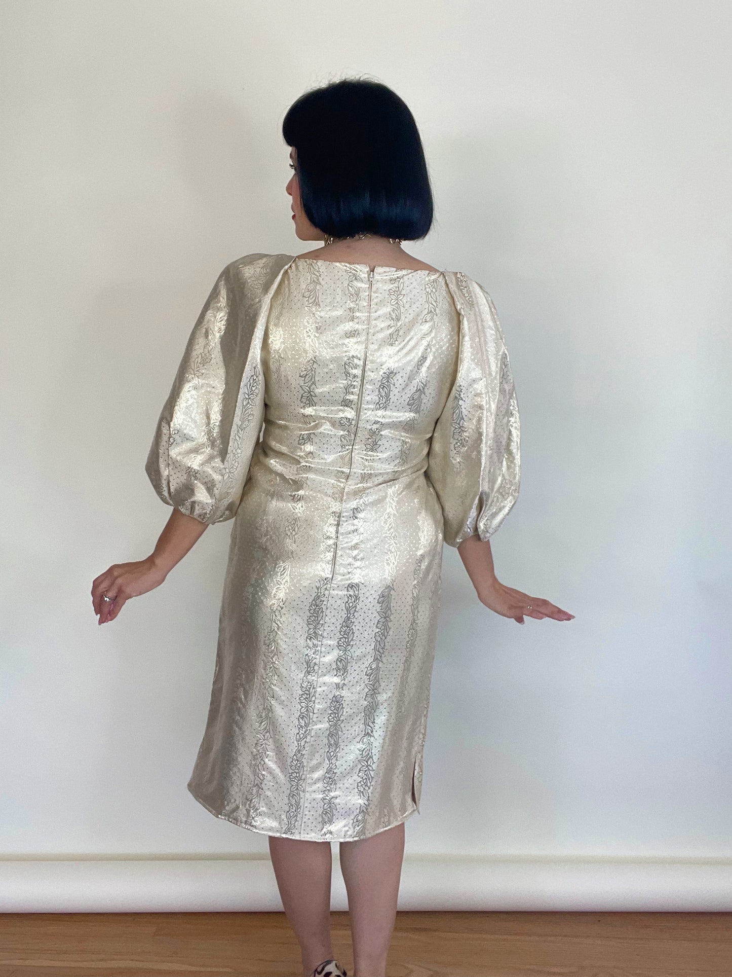 Vintage 70s 80s "Richilene New York" Gold Metallic Polka Dot and Botanical Print Dress Best Fits Sizes XS-M