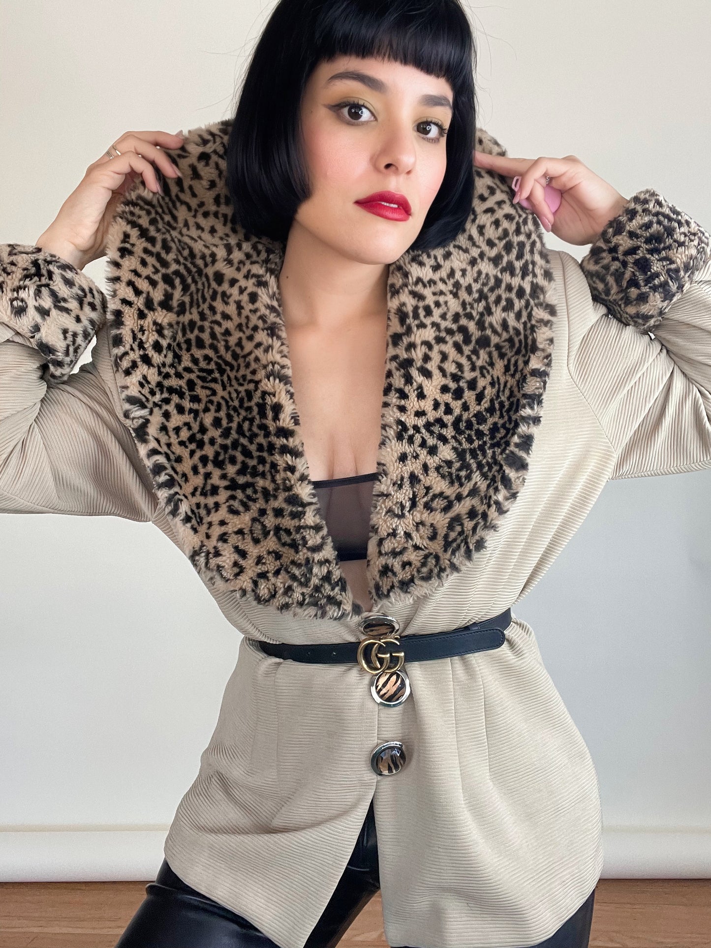 Vintage 80s Leopard Stretchy Blazer Jacket w/ Vegan Faux Animal Print Best Fits Sizes M-L