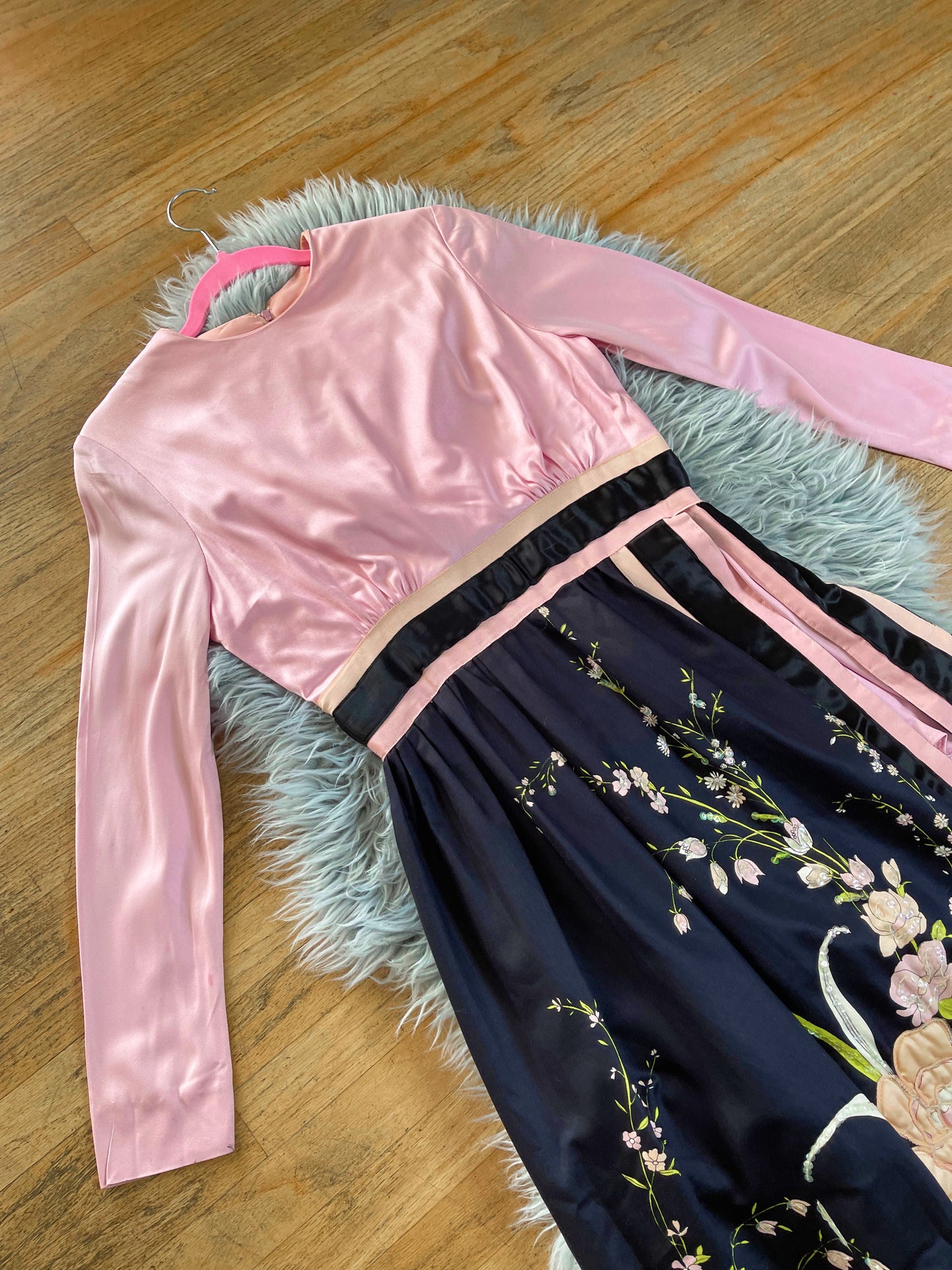 Vintage 60s / 70s Powder Pink Floral Sequins High Slit Maxi Dress Best Fits Sizes S-M