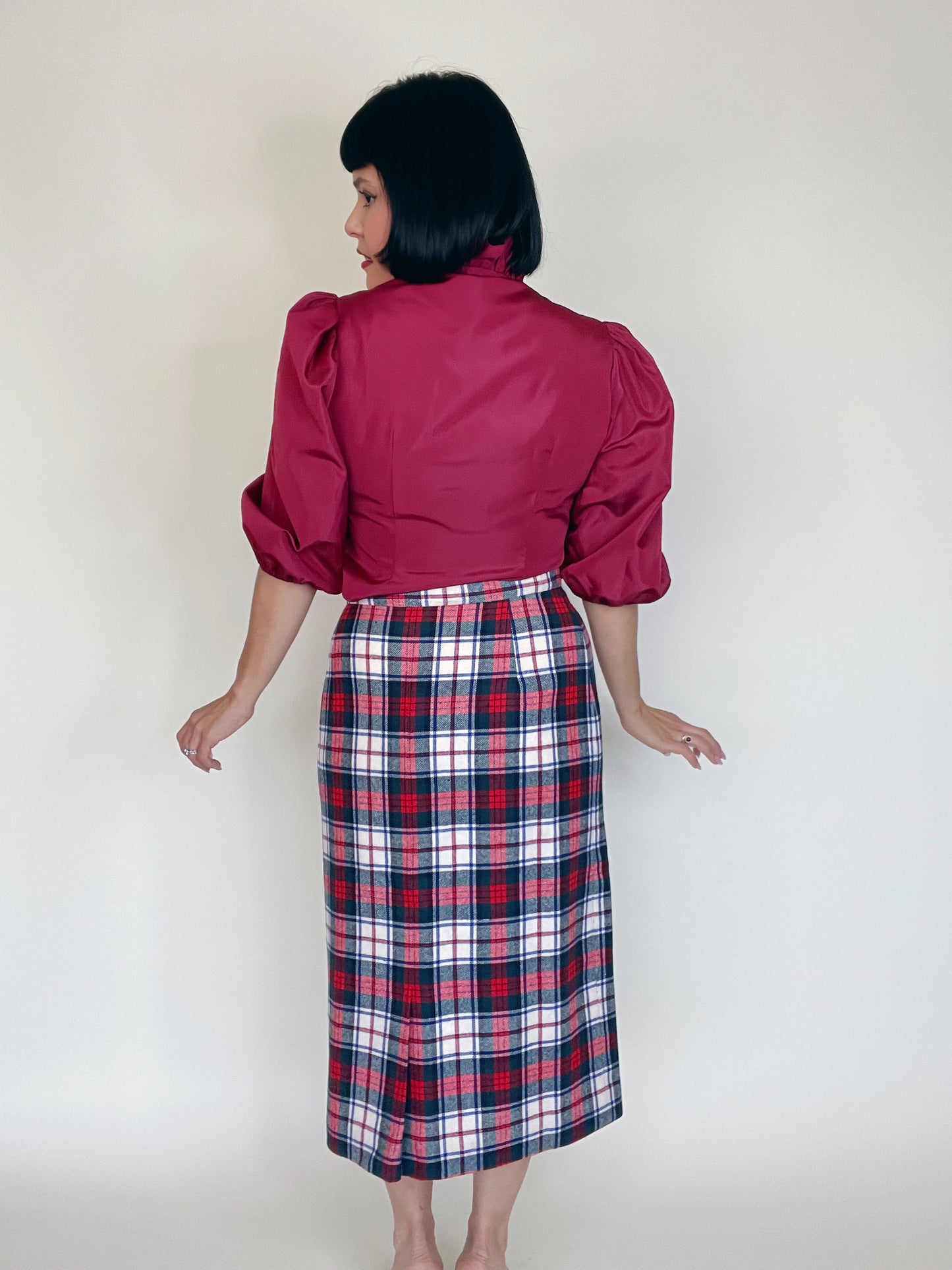 Vintage 60s / 70s "Pendleton" Pure Virgin Wool Blazer & Pencil Skirt Set Best Fits Sizes S-M