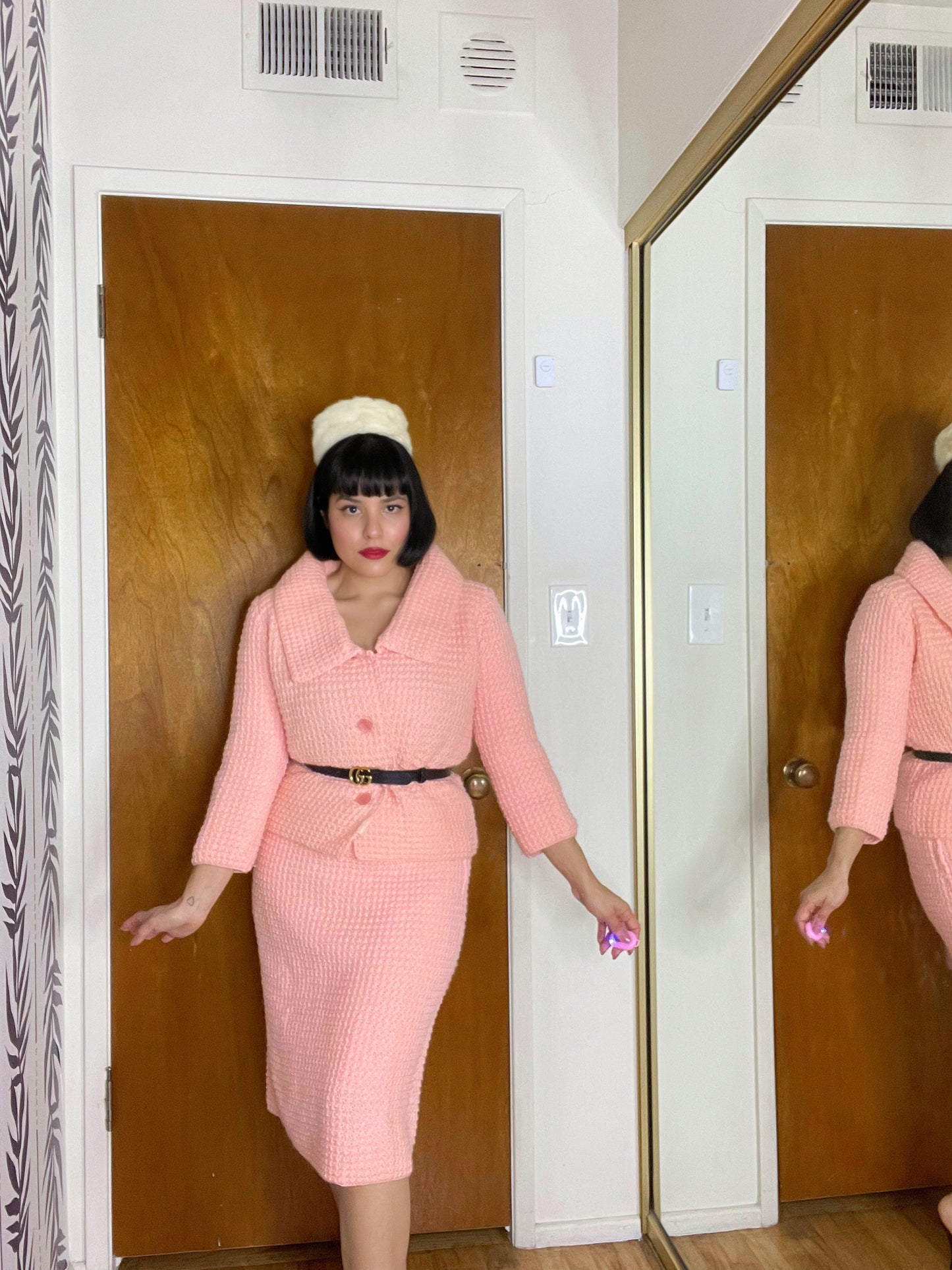 Vintage 60s Jackie-O Inspired Pink Knit Jacket and Skirt Set Best Fist Sizes XXS-S