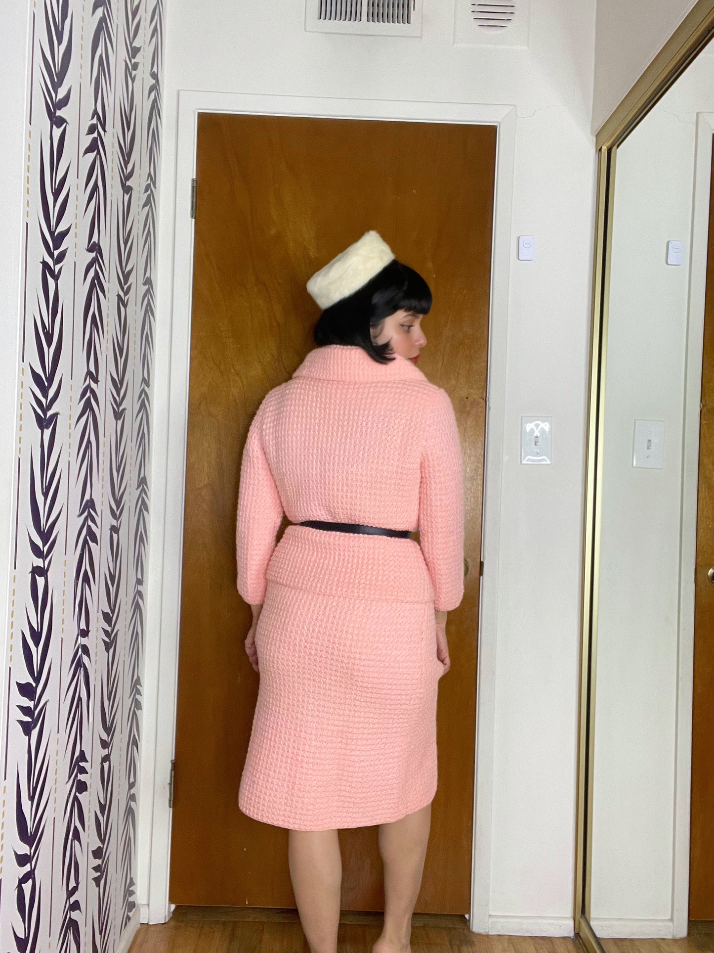 Vintage 60s Jackie-O Inspired Pink Knit Jacket and Skirt Set Best Fist Sizes XXS-S