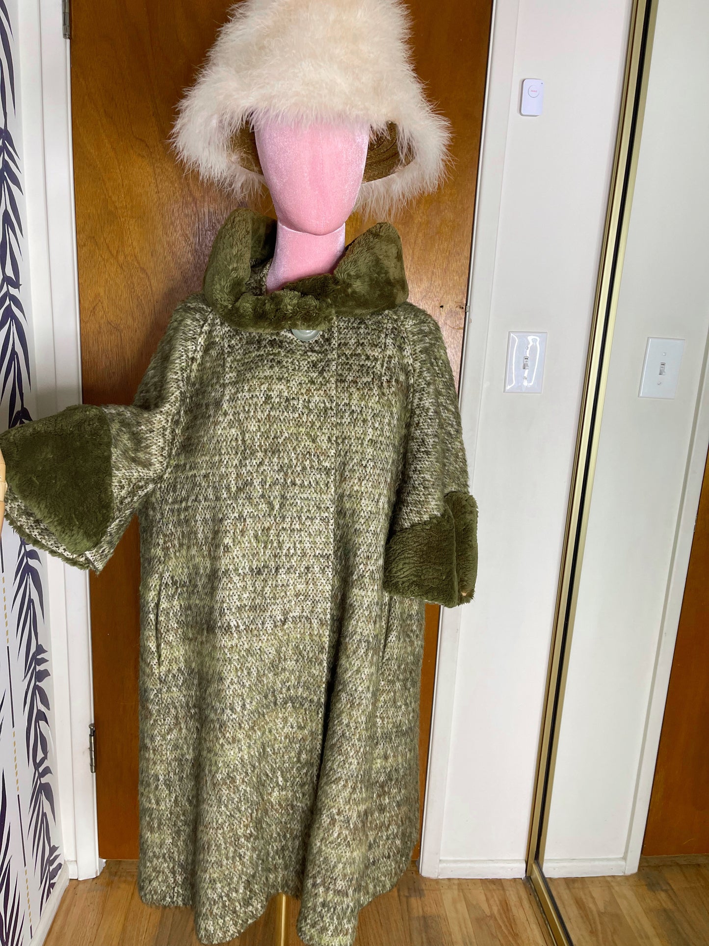 Vintage 50s 60s Avocado Green Tweed Coat One Size Fits Most