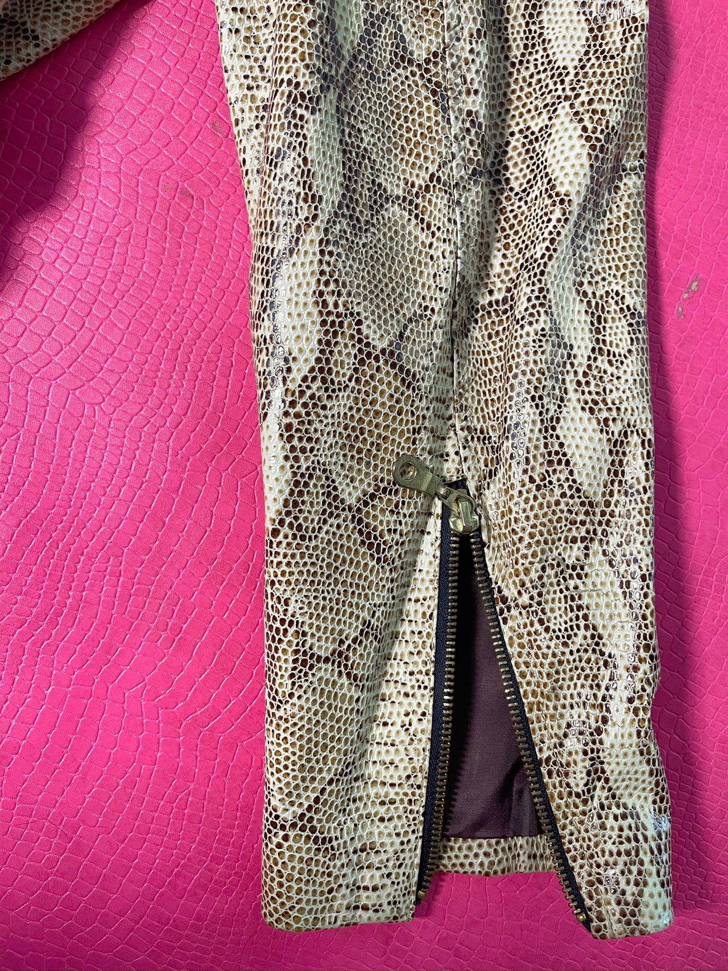 Vintage 80s "Carina Pelle" Faux Leather Snake Skin Crop Jacket - Best Fits Size M