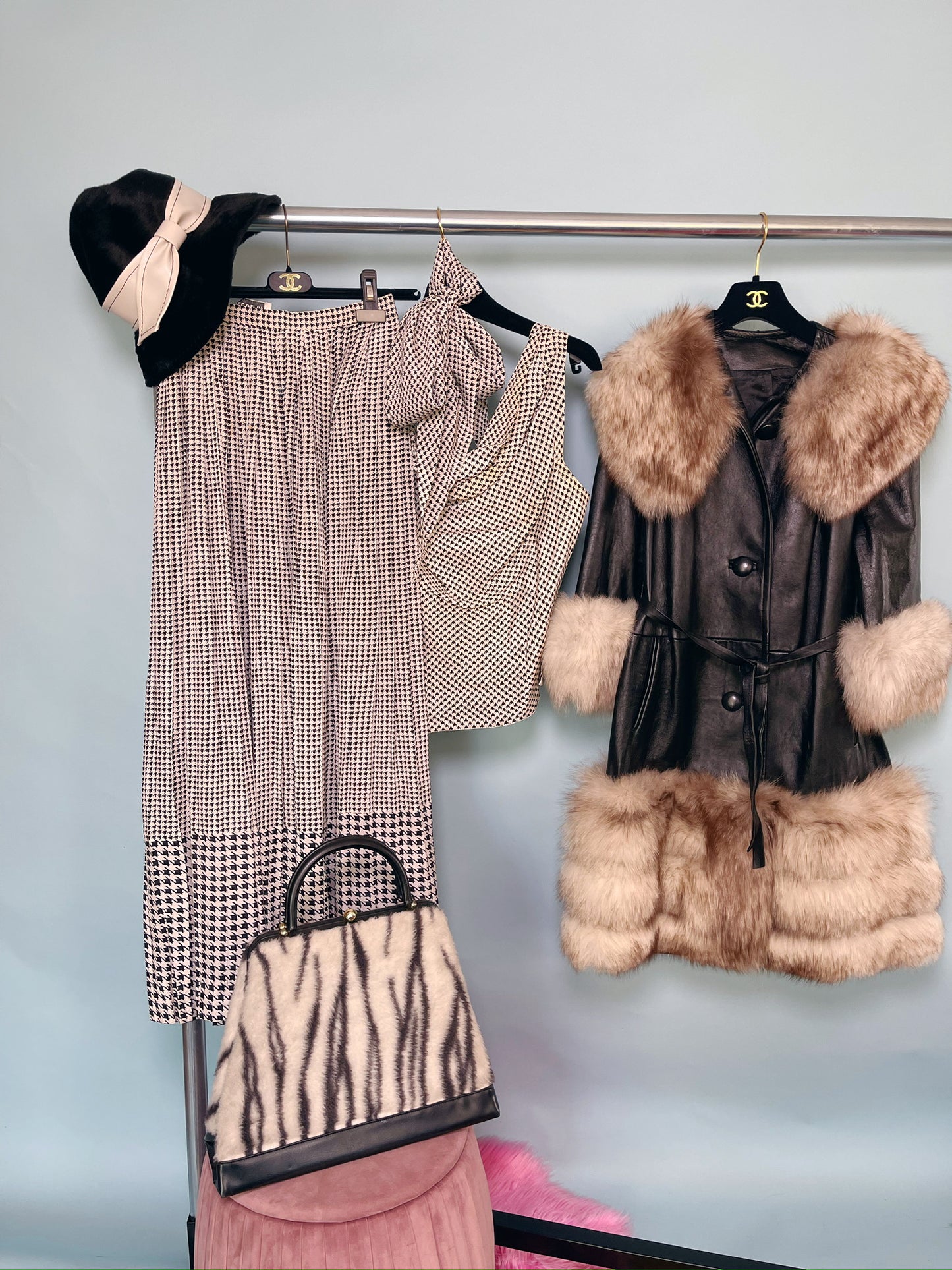 Late 70s "Bill Blass" Black & White Silk Cowl Neckline Houndstooth Three Piece Top Skirt Belt Set XS-SM