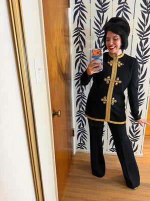 Descriptive image text