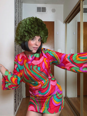 Descriptive image text