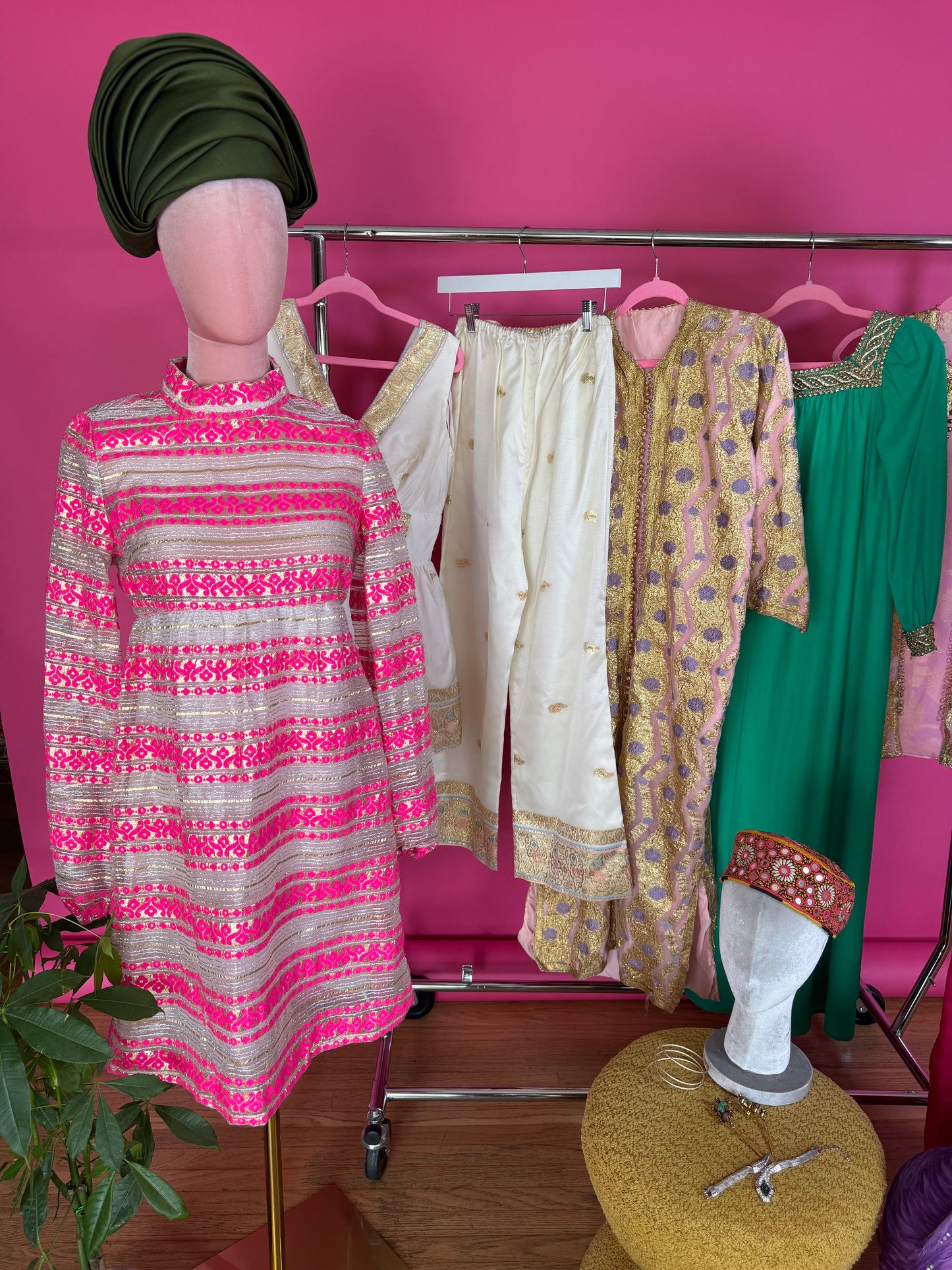 Vintage 60s Gold & Purple Floral Lame Kaftan Fits XS-M