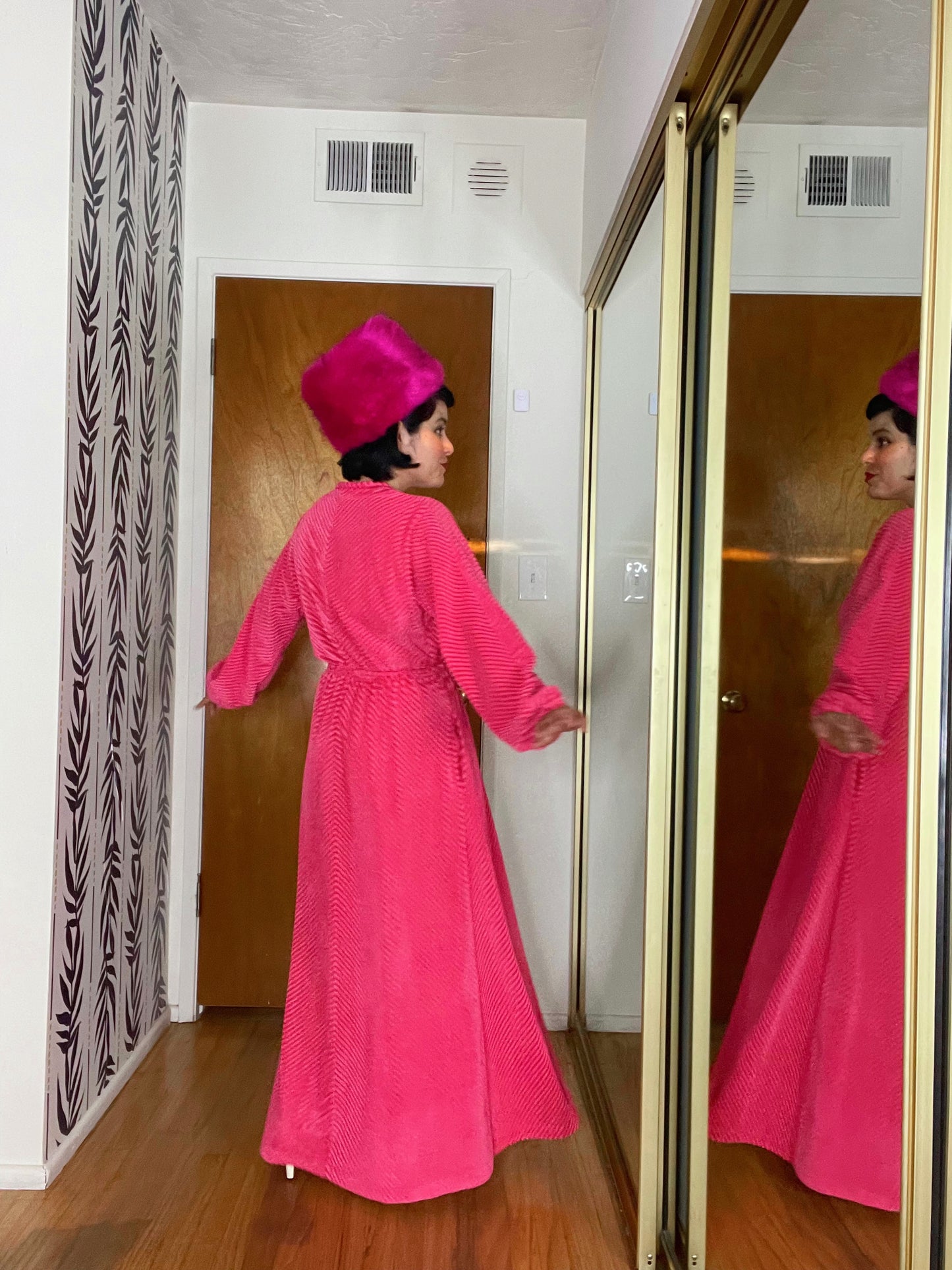 Vintage 60s Flamingo Pink Velvet-like Striped Dressing Gown Fits Sizes S-L