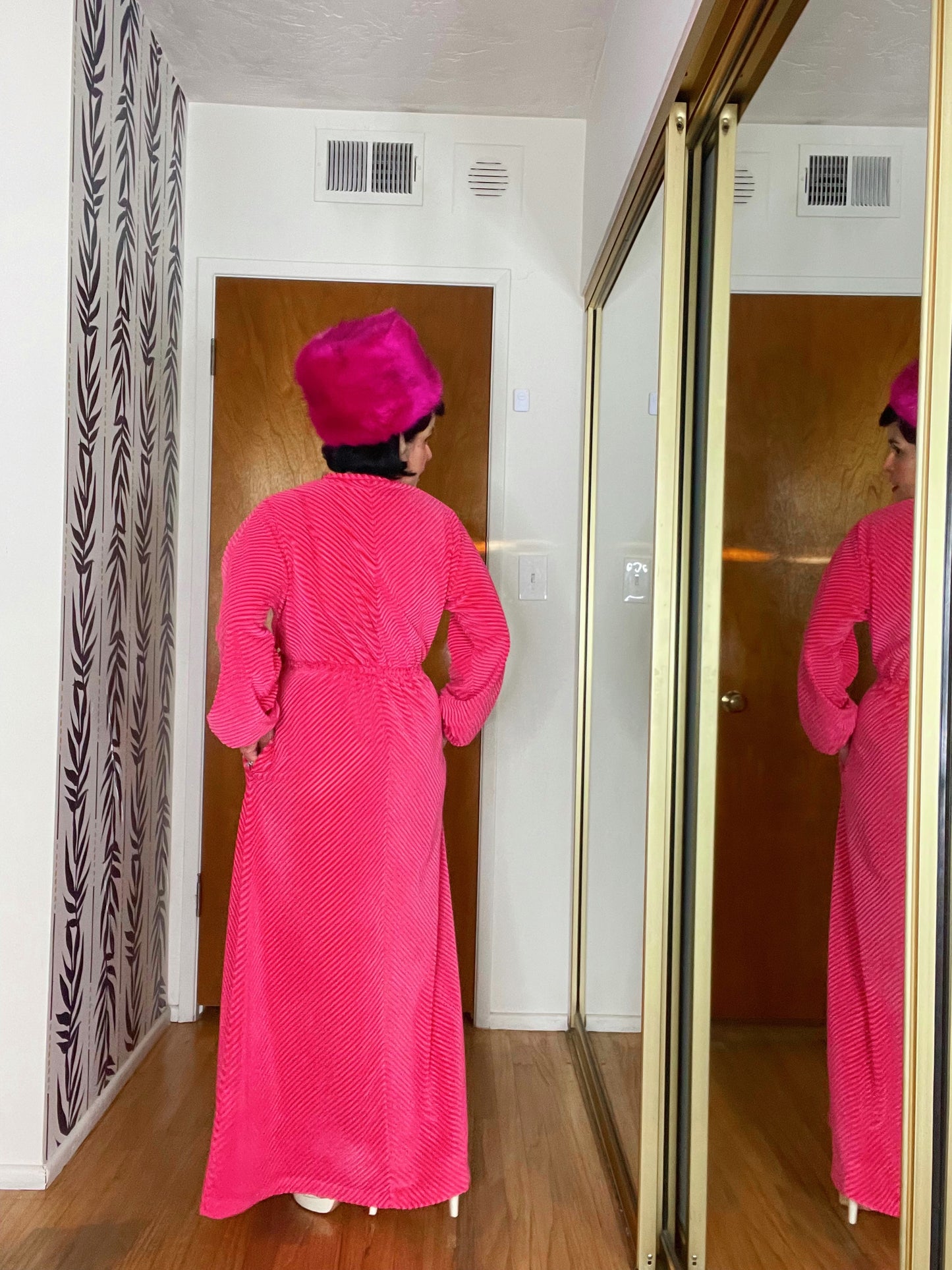 Vintage 60s Flamingo Pink Velvet-like Striped Dressing Gown Fits Sizes S-L