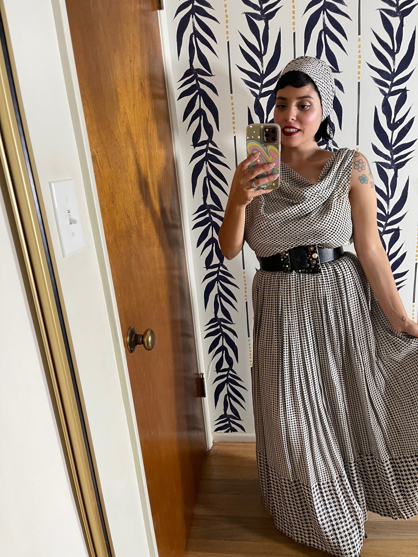 Late 70s "Bill Blass" Black & White Silk Cowl Neckline Houndstooth Three Piece Top Skirt Belt Set XS-SM