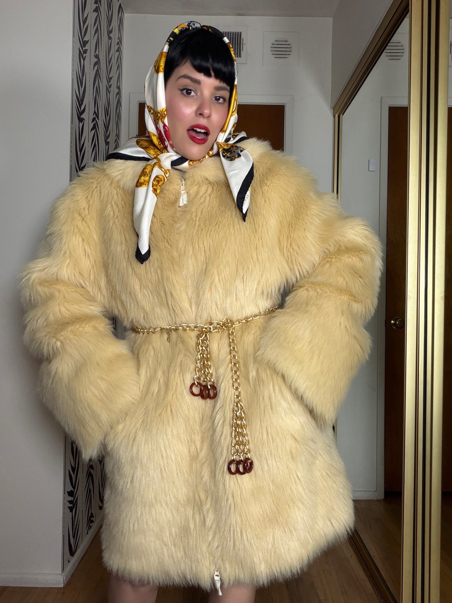 Vintage 60s / 70s Faux Fur Shag Coat Fits S-L