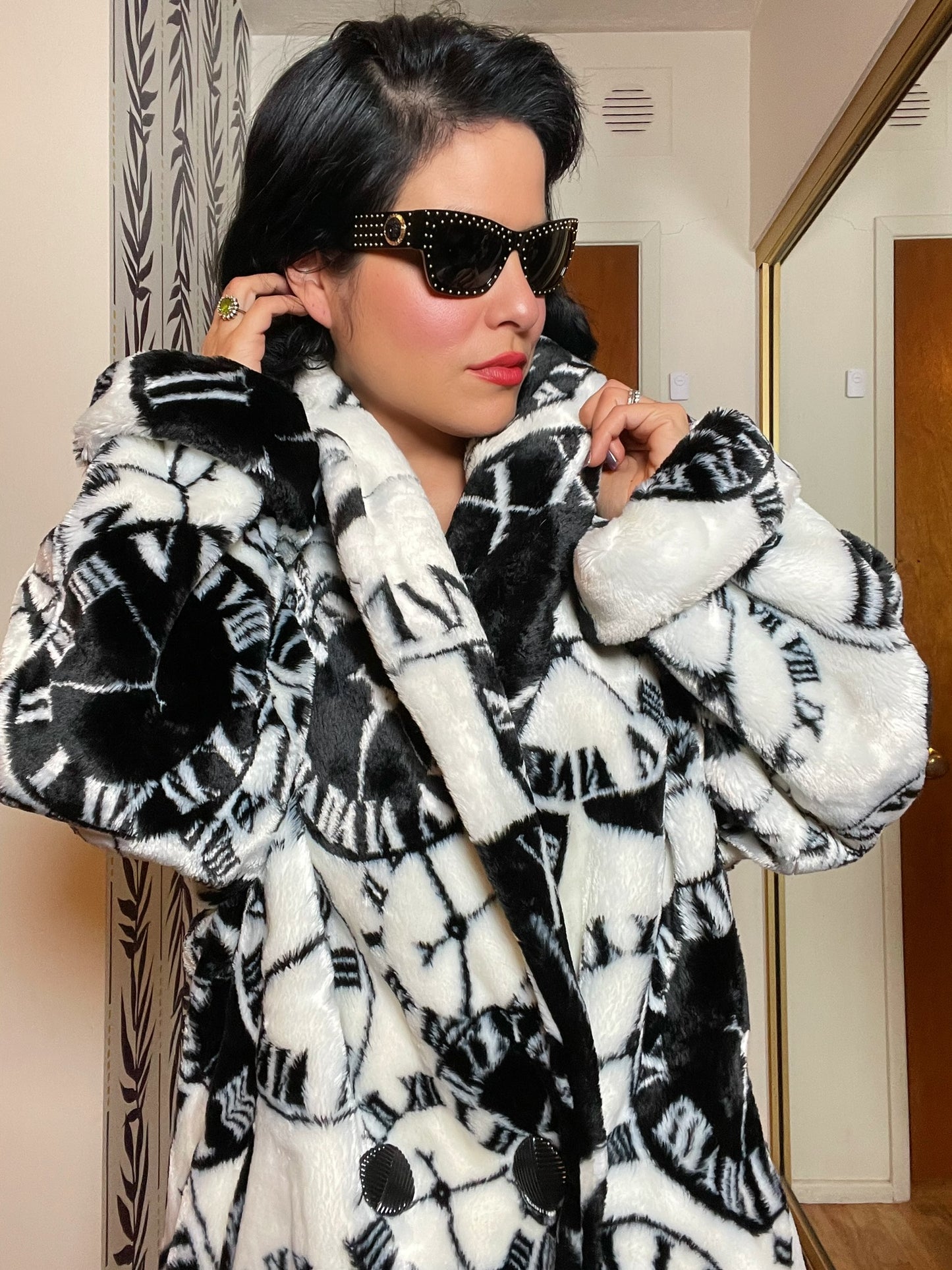 Vintage 80s "Mariel" Faux Fur Black & White Clock Coat - Fits Most Sizes