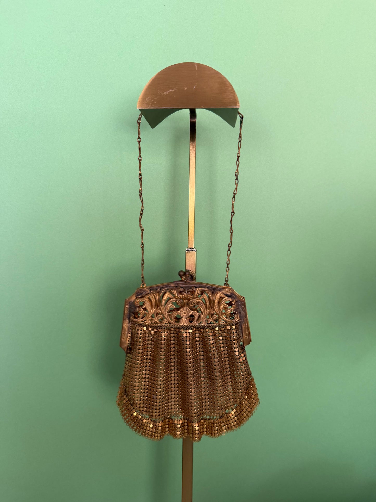 Vintage 30s Gold Chainmail Evening Bag