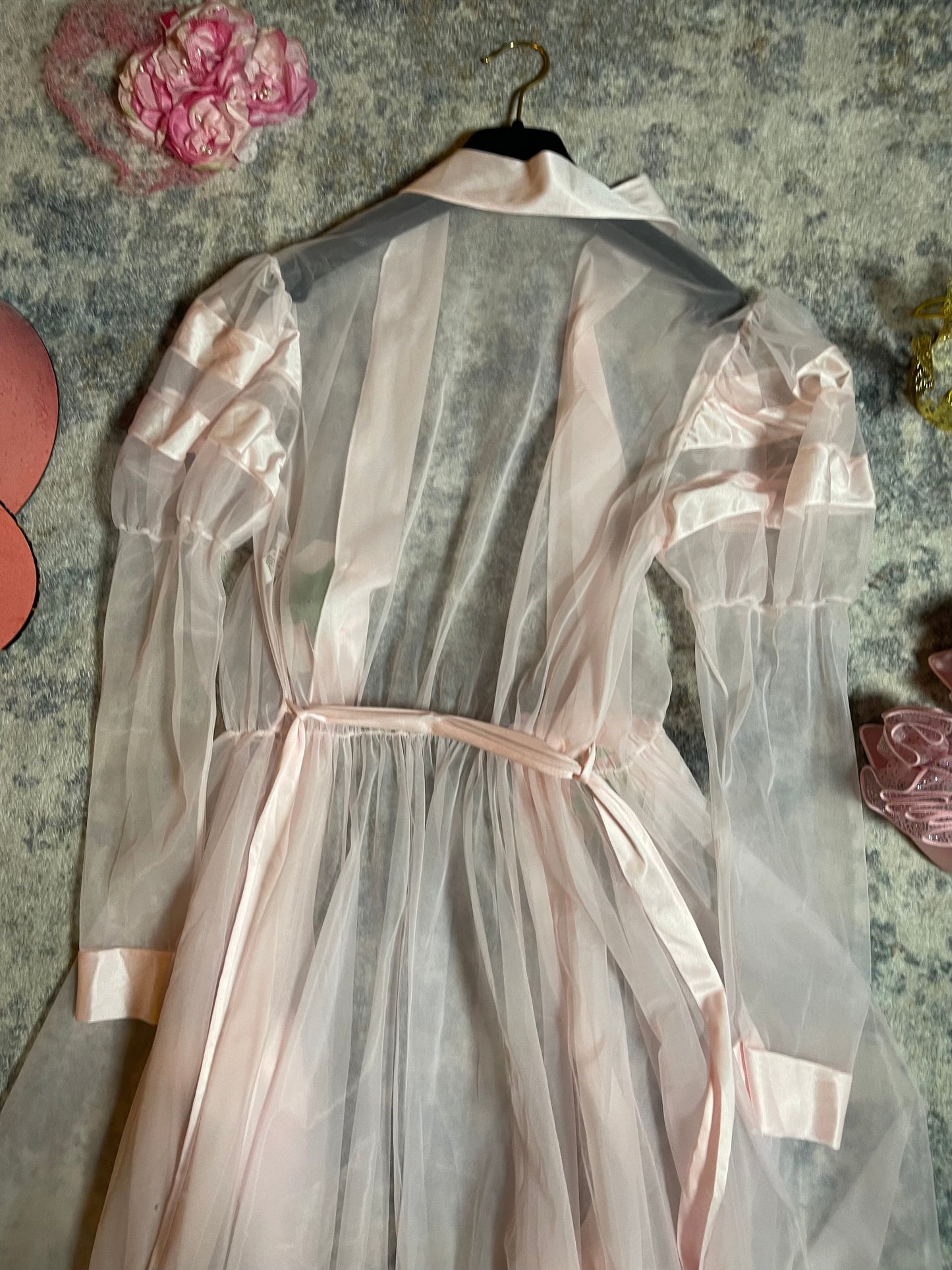 Vintage Custom 60s 70s Powder Pink Nylon Puffy Balloon Shoulders Custom 3-D Duster Fits XS-M