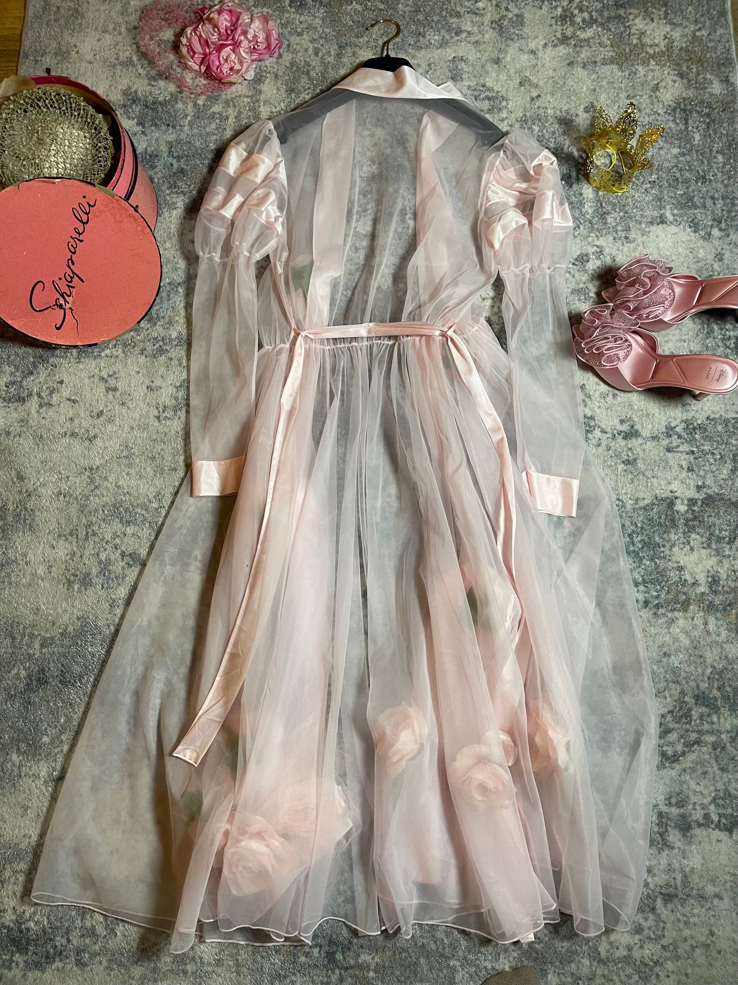 Vintage Custom 60s 70s Powder Pink Nylon Puffy Balloon Shoulders Custom 3-D Duster Fits XS-M