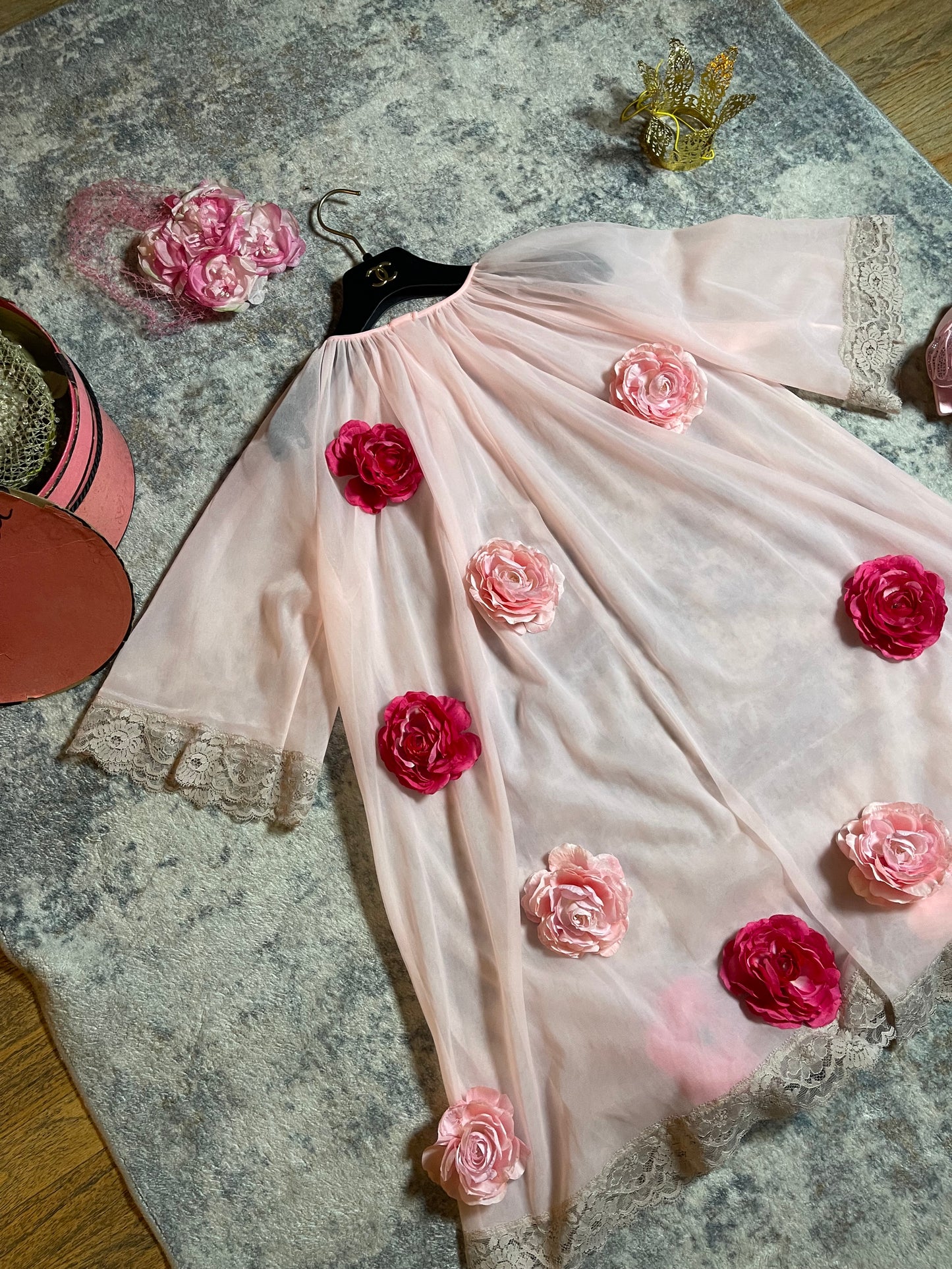 Vintage Custom 50s 60s Pink Nylon Lace Trapeze Custom 3-D Duster Fits XS-L