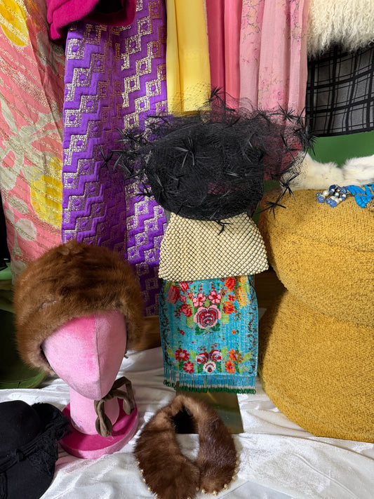 40s Whiting & Davis Chainmail Ivory Purse