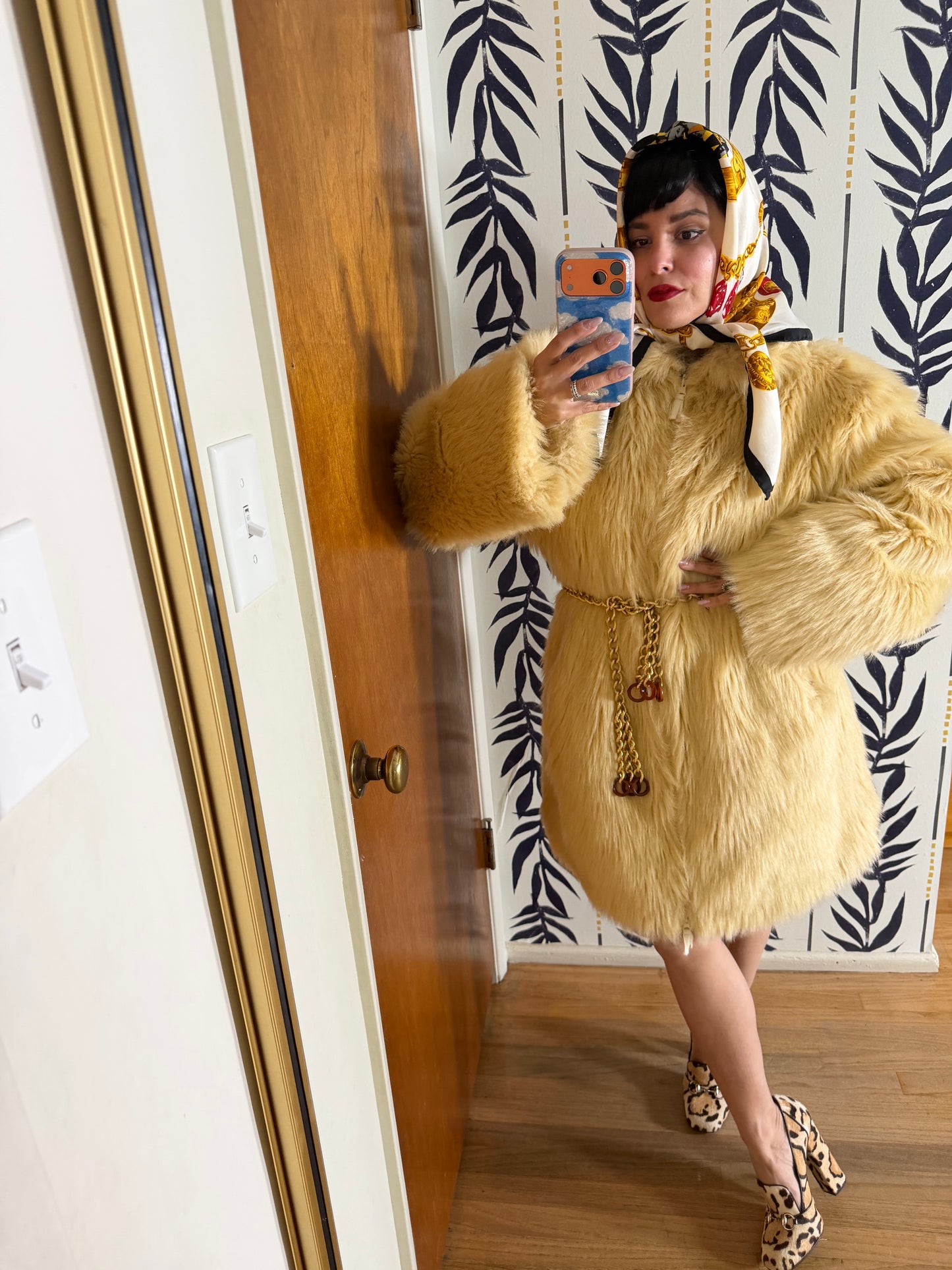 Vintage 60s / 70s Faux Fur Shag Coat Fits S-L
