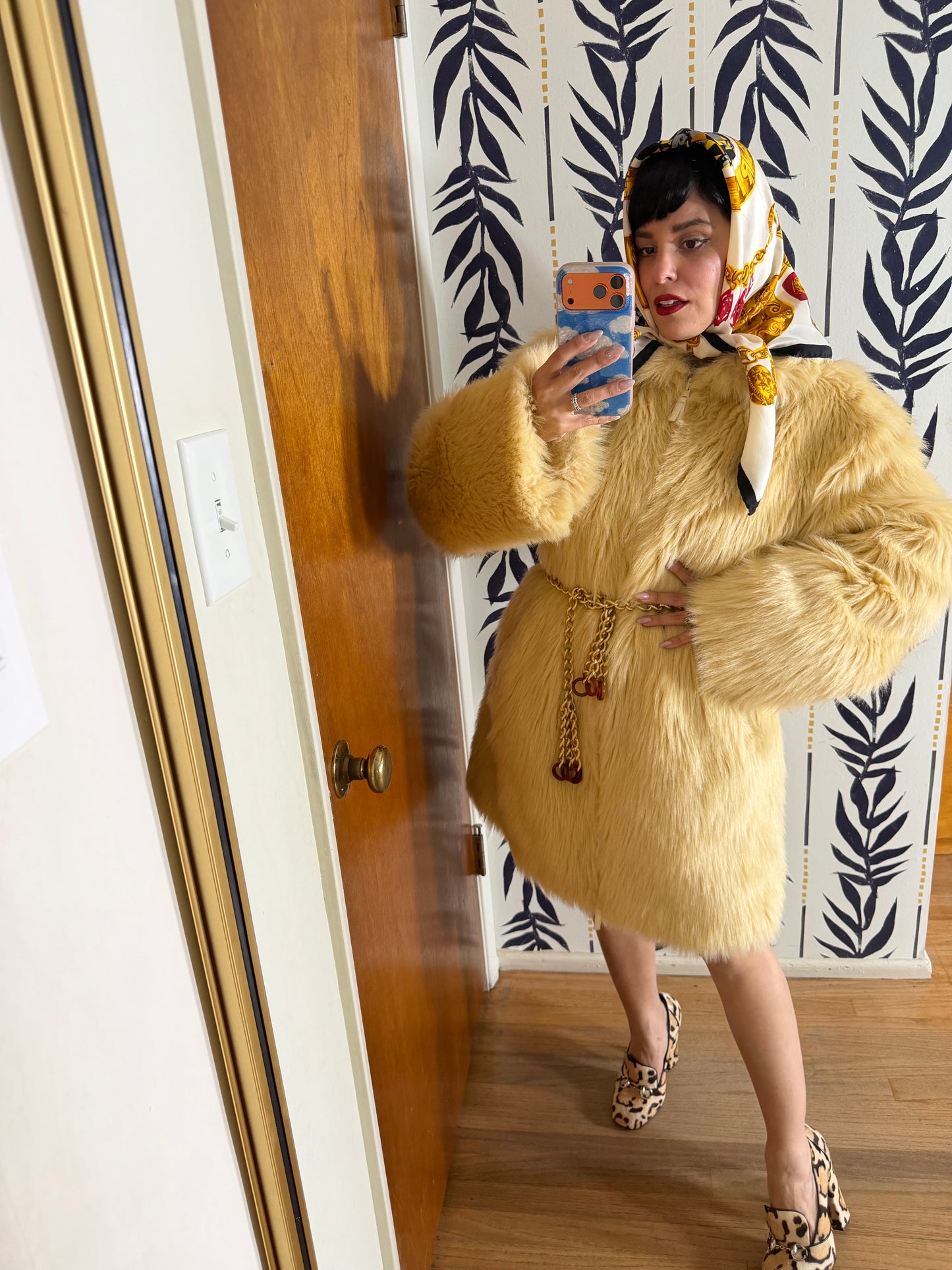 Vintage 60s / 70s Faux Fur Shag Coat Fits S-L