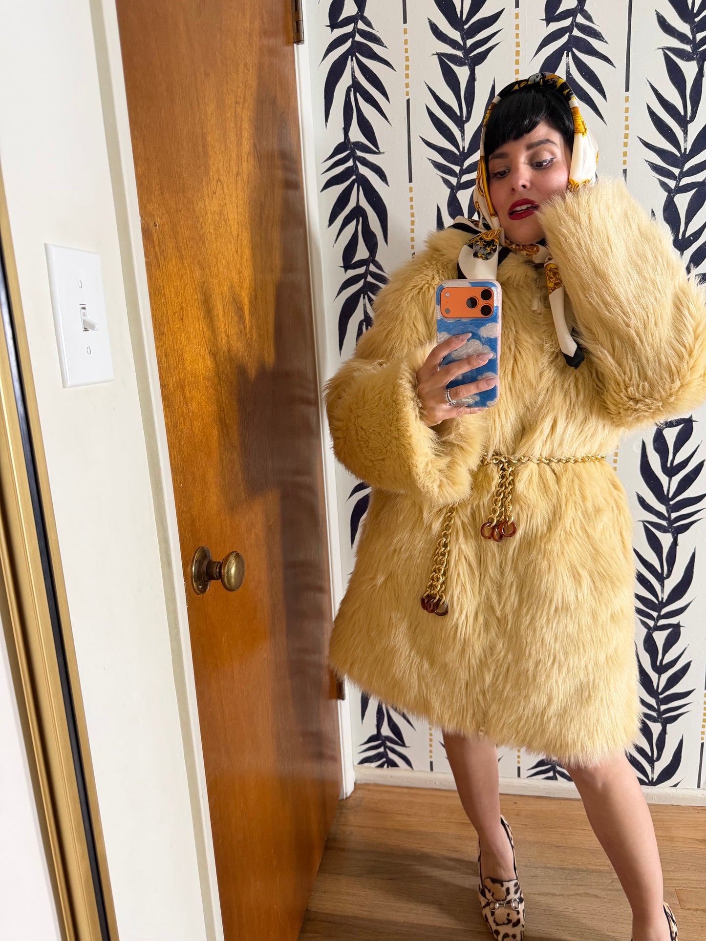 Vintage 60s / 70s Faux Fur Shag Coat Fits S-L