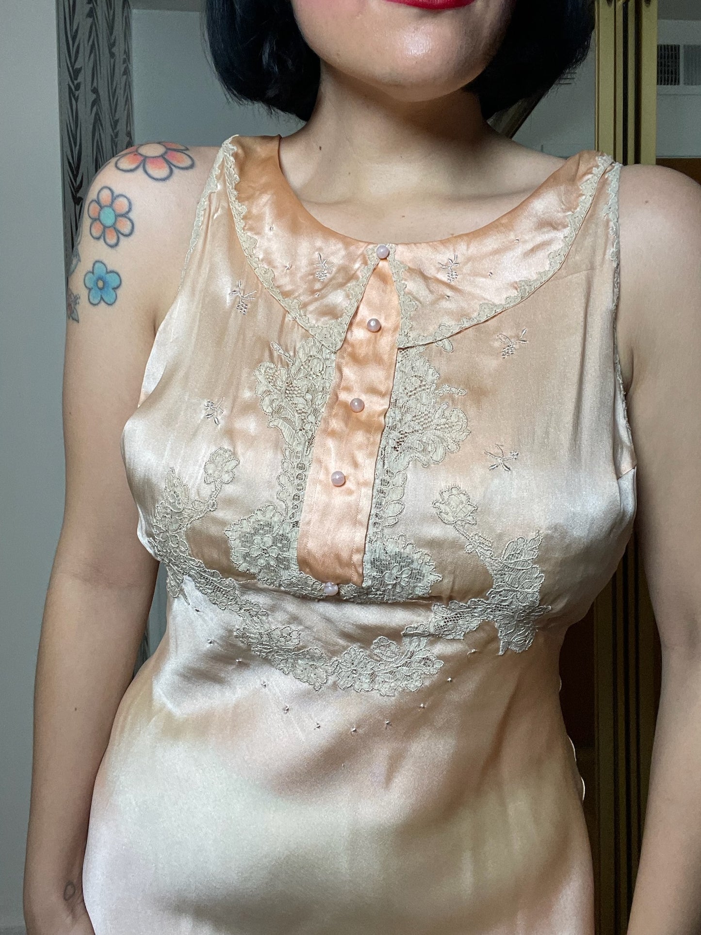 Vintage 30s 40s "Carson Pirie Scott & Co. Chicago" Peach Nightgown - Fits Size XS-M, Possibly L