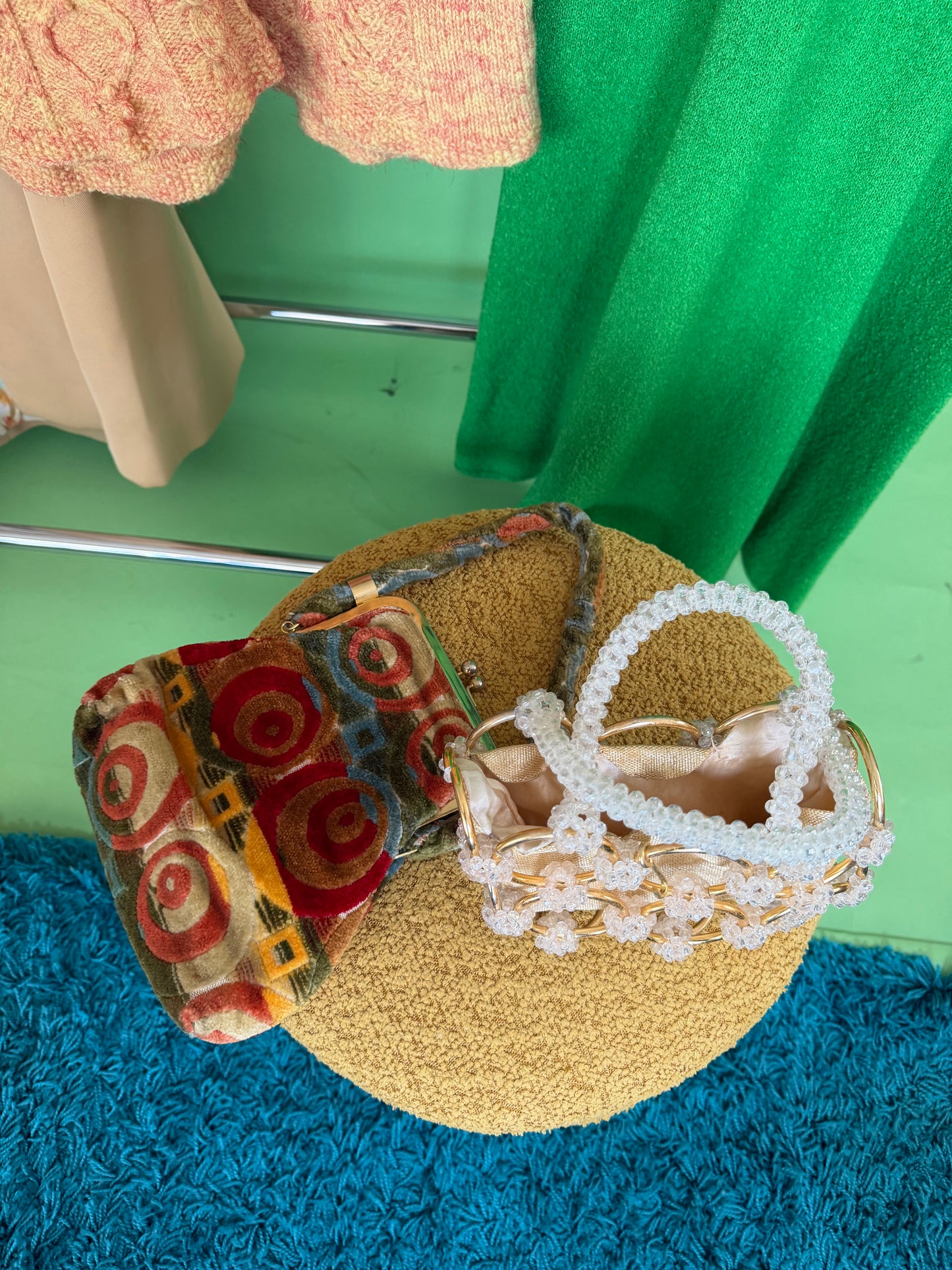 Mod 60s O-Ring Gold Handbag