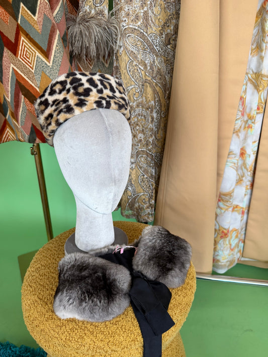 Vintage 50s/ 60s Cheetah Plush Box Hat