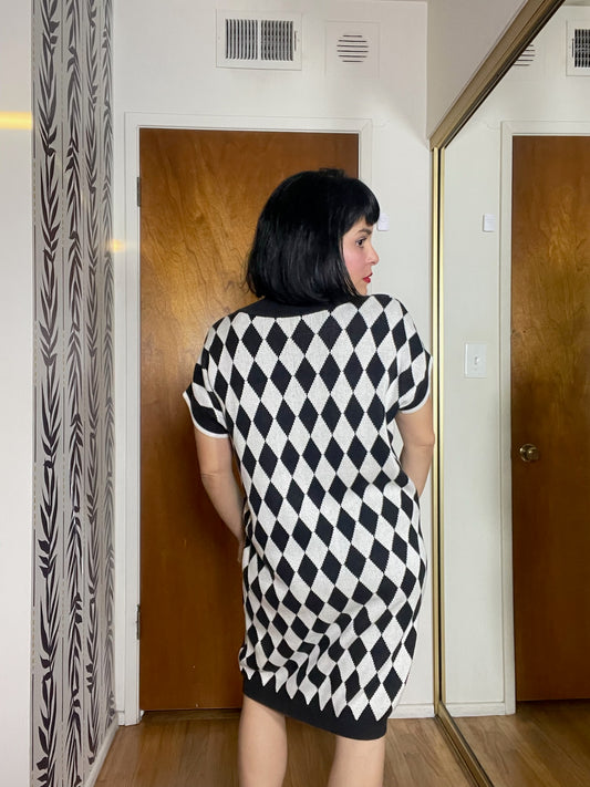 Vintage 80s "Kazmel" Black & White Diamond Knit Dress - Fits Most Sizes
