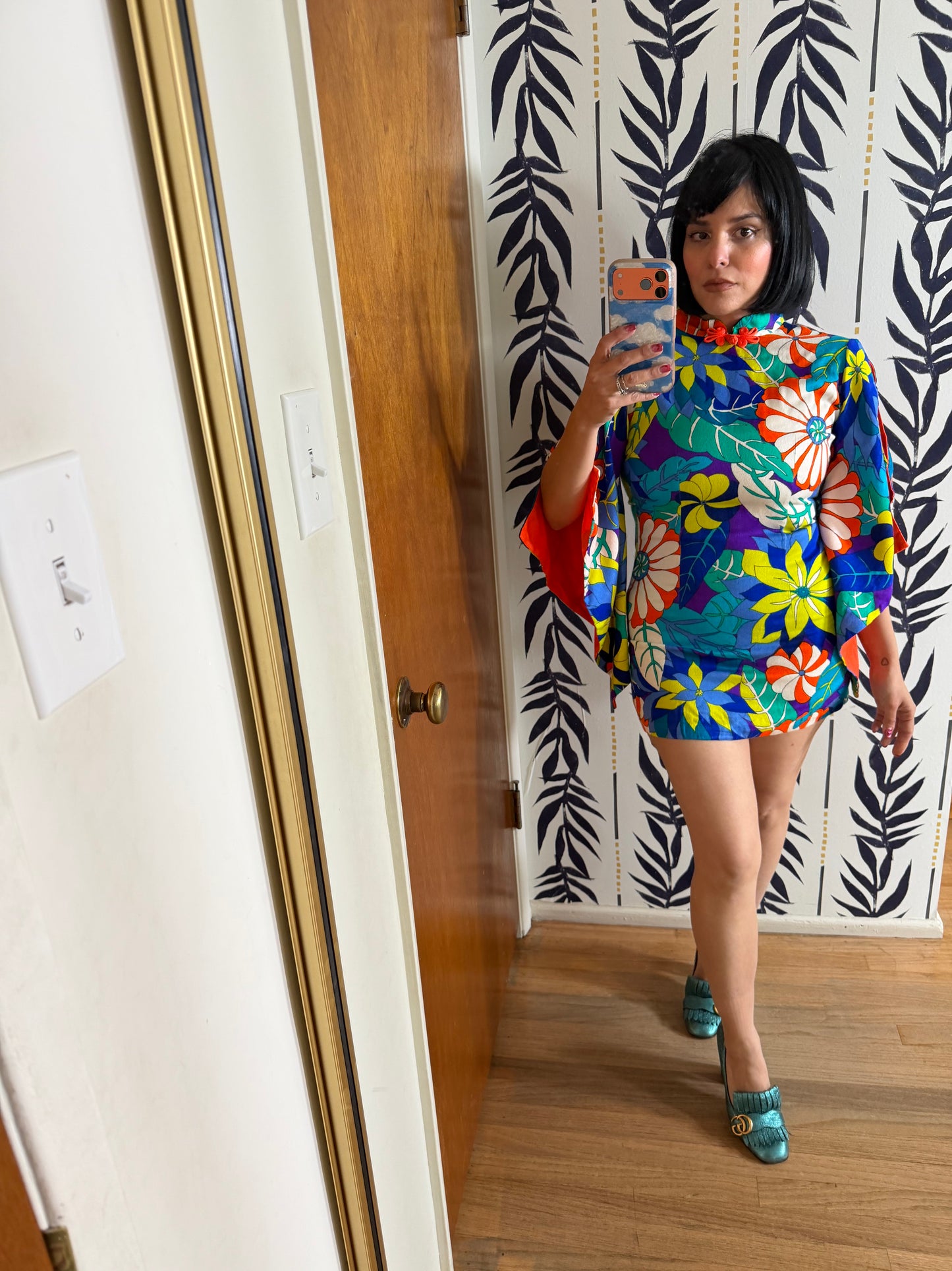 Vintage Tiki 60s Neon Wizard Sleeve Mini Dress by Lauhala made in Hawaii XS-SM