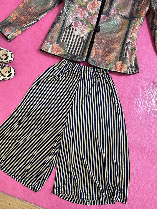 Vintage 80s Striped Long Shorts - Fits Up To Size XL