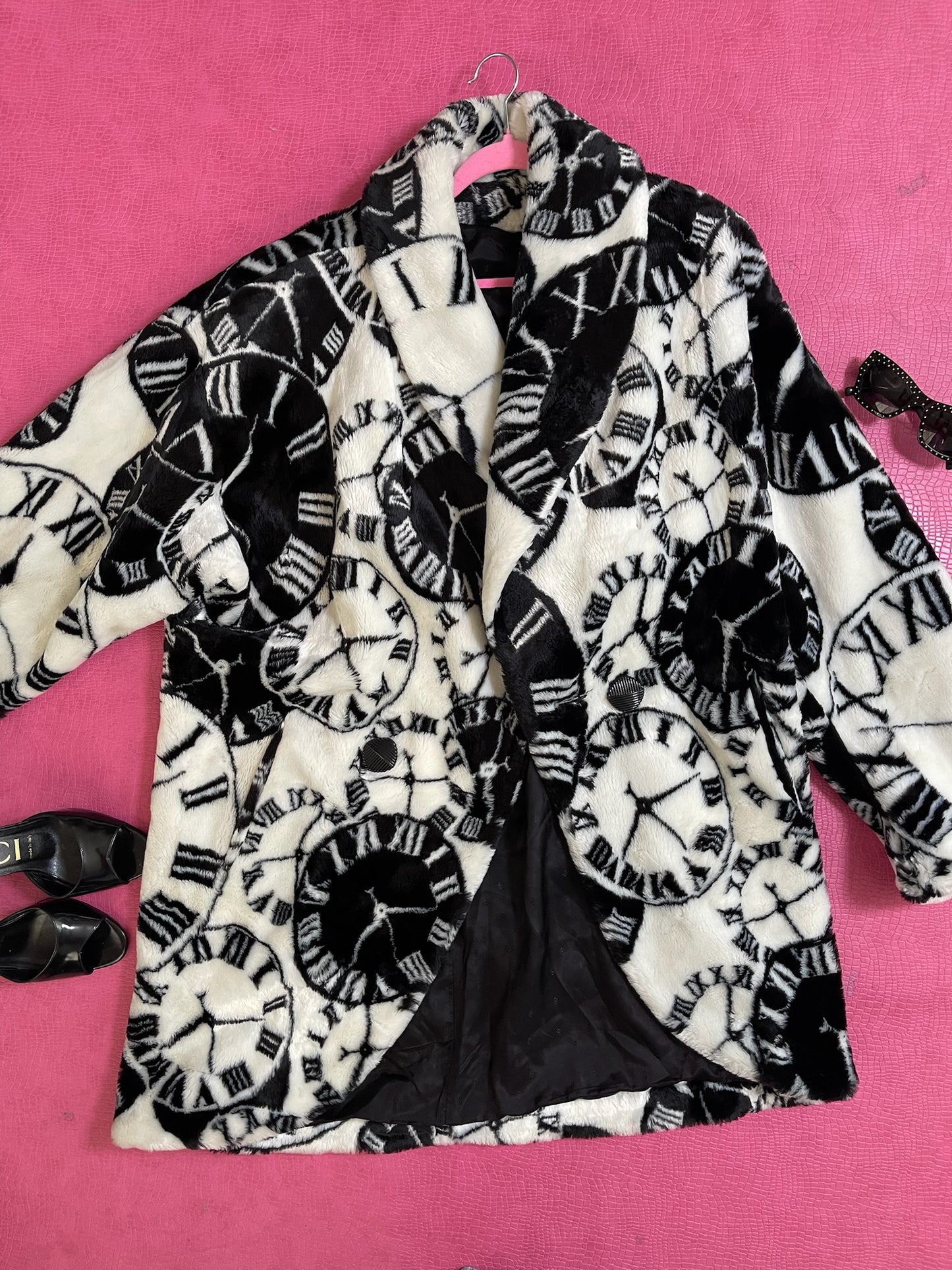 Vintage 80s "Mariel" Faux Fur Black & White Clock Coat - Fits Most Sizes