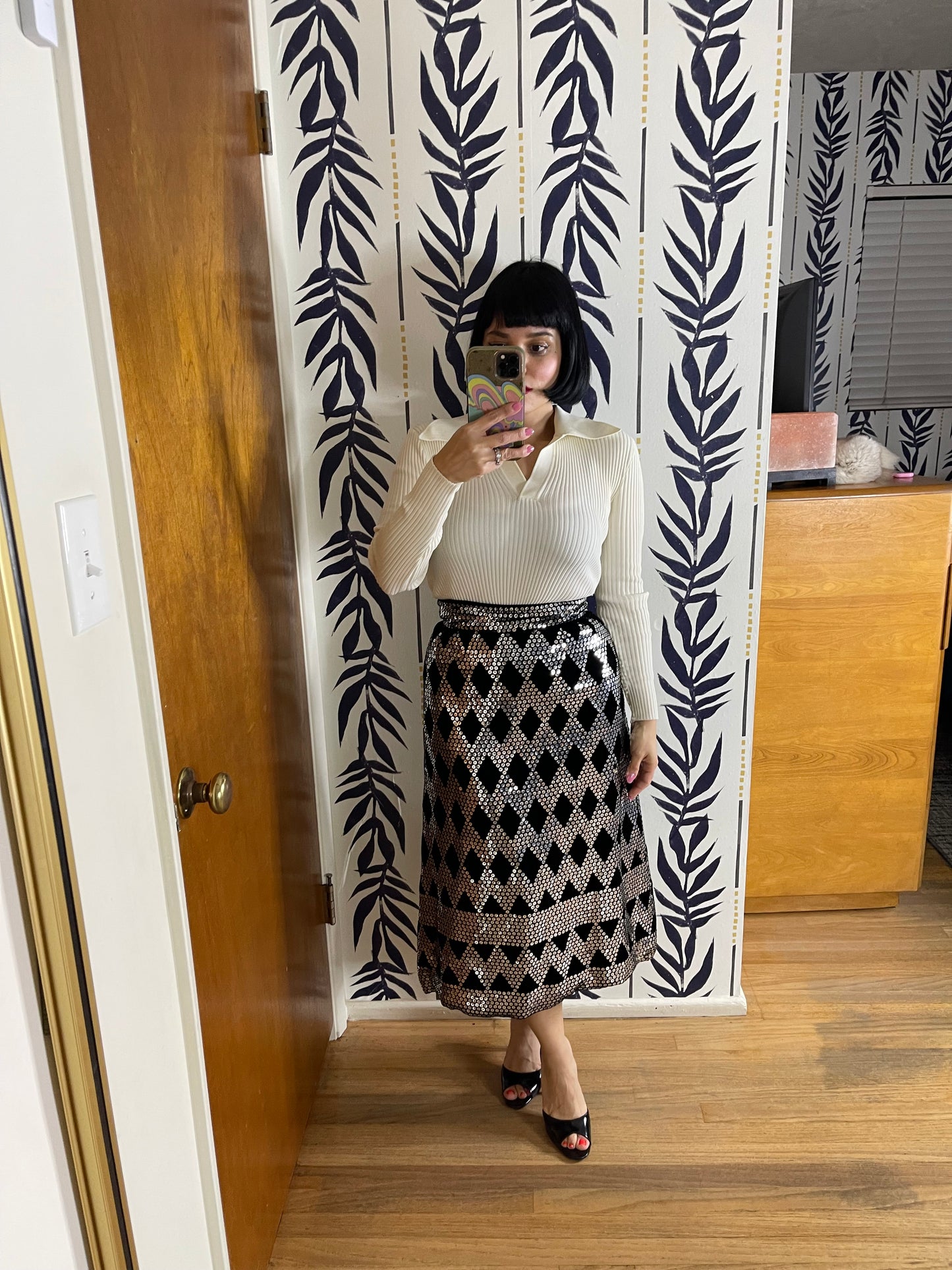 Vintage 70s 80s Velvet Sequin Skirt Best Fits Sizes XS-S, Possibly M