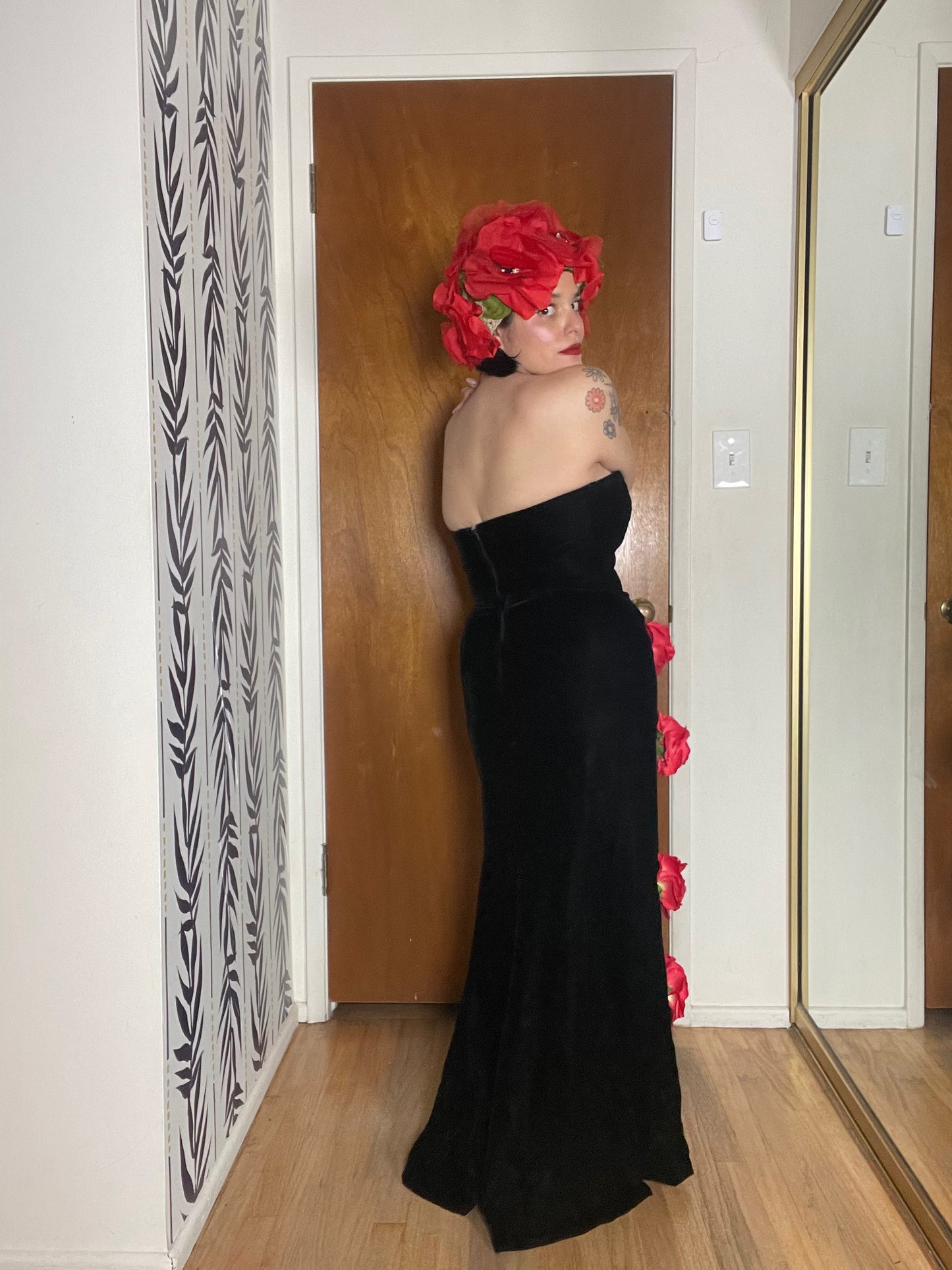 80s Victor Costa Velvet Strapless Gown w/ Red 3-D Flowers