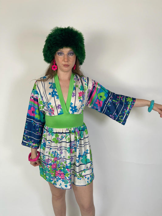 Vintage 60s 70s "Marc" Flower Print Dress - Fits Size XS-M, Possibly L