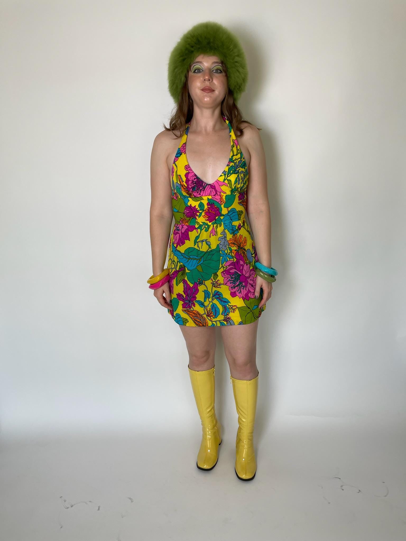 Vintage 60s 70s Multicolored Flowers Halter Mini Dress Vintage 60s 70s Multicolored Flowers Halter Mini Dress
