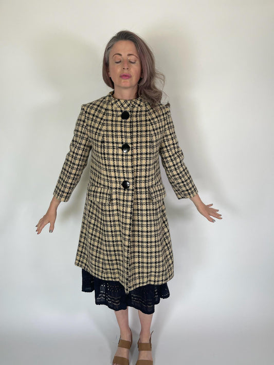 Vintage 60s Black and Tan Swing Coat - Fits Size S-M, Possibly L