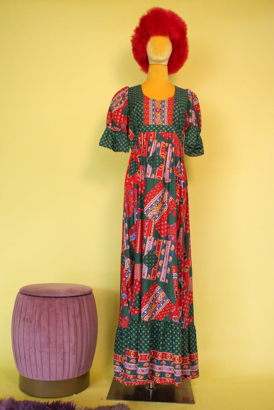 Vintage 60s 70s "Ms. B of California San Francisco" Patch Print Maxi Dress Best Fits Size S-M