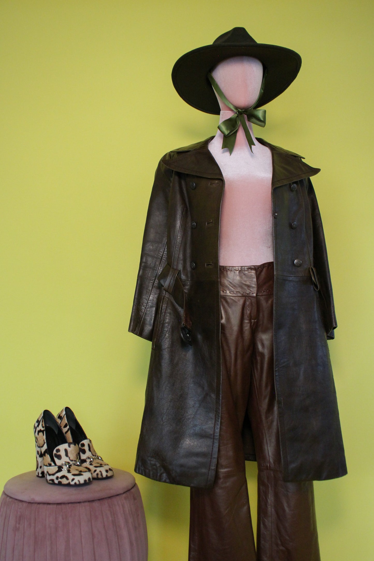 Vintage 60s 70s "Filene's Boston" Made In Israel Brown Leather Coat Best Fits Size M, Possibly L