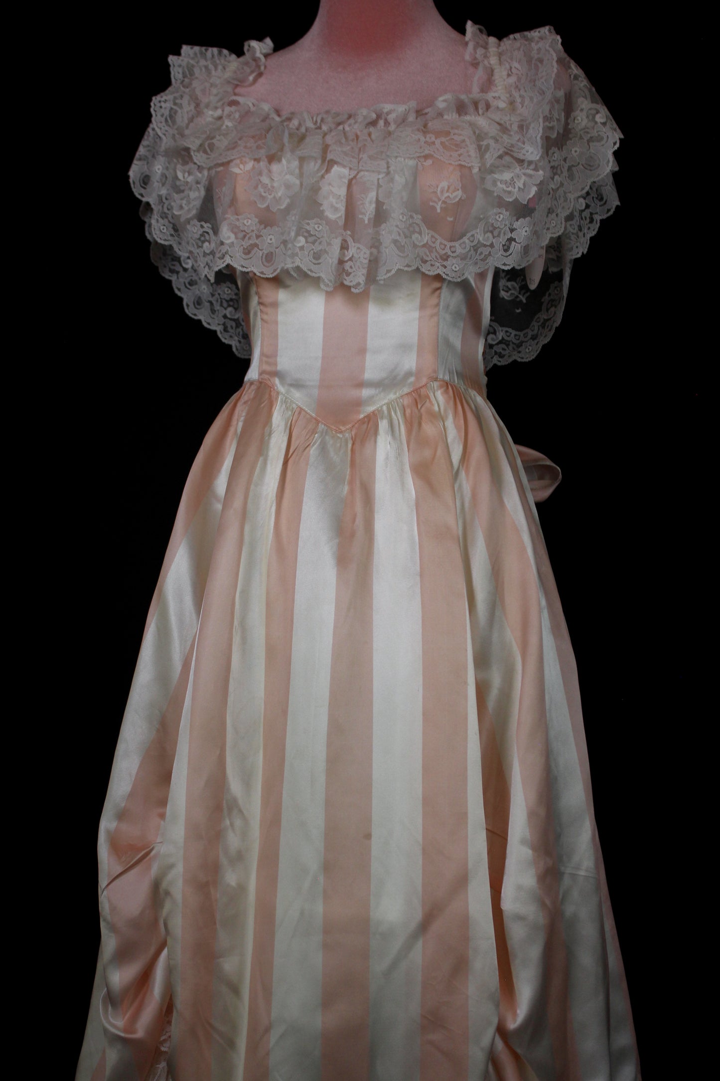 Vintage 80s "Gunne Sax by Jessica McClintock" Peach Striped Dress Best Fits Size S-M