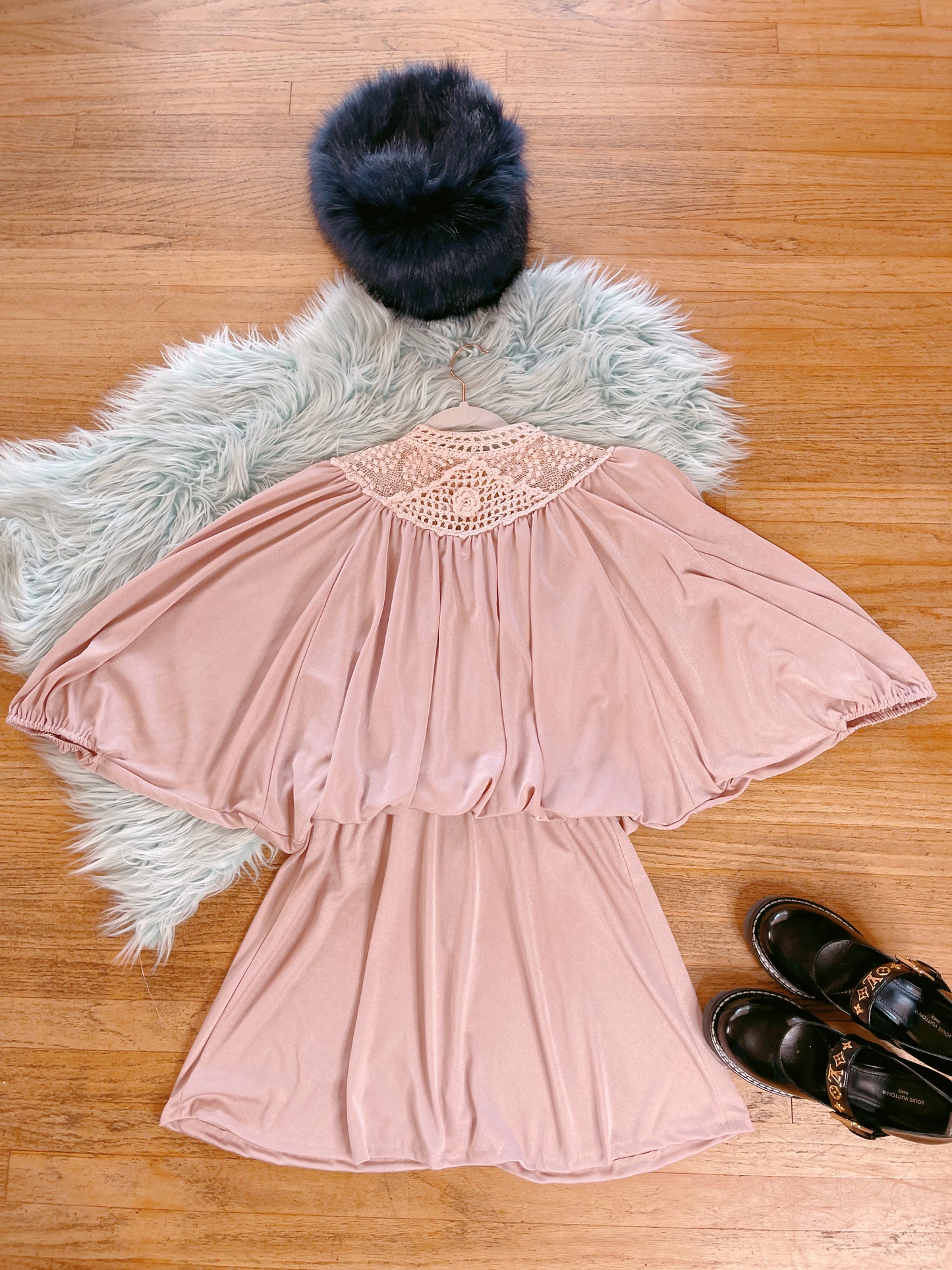 Vintage 70s Rose Pink Batwing Crochet-like Neckline dress Fits sizes XS-M