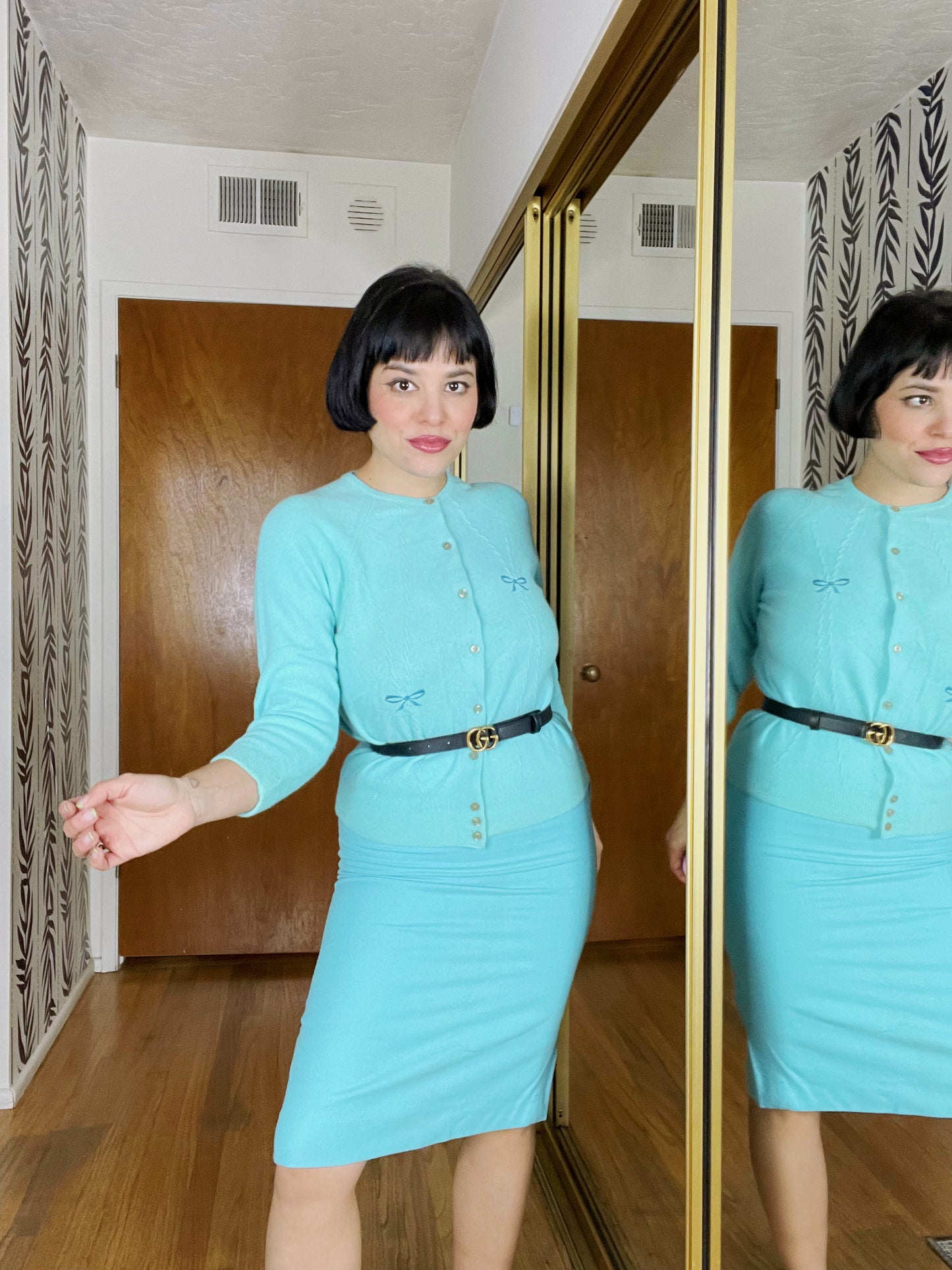 Vintage 50s / 60s Light Teal Blue Cashmere Bow Print High Waisted Pencil Skirt Set Fits Sizes XXS-XS