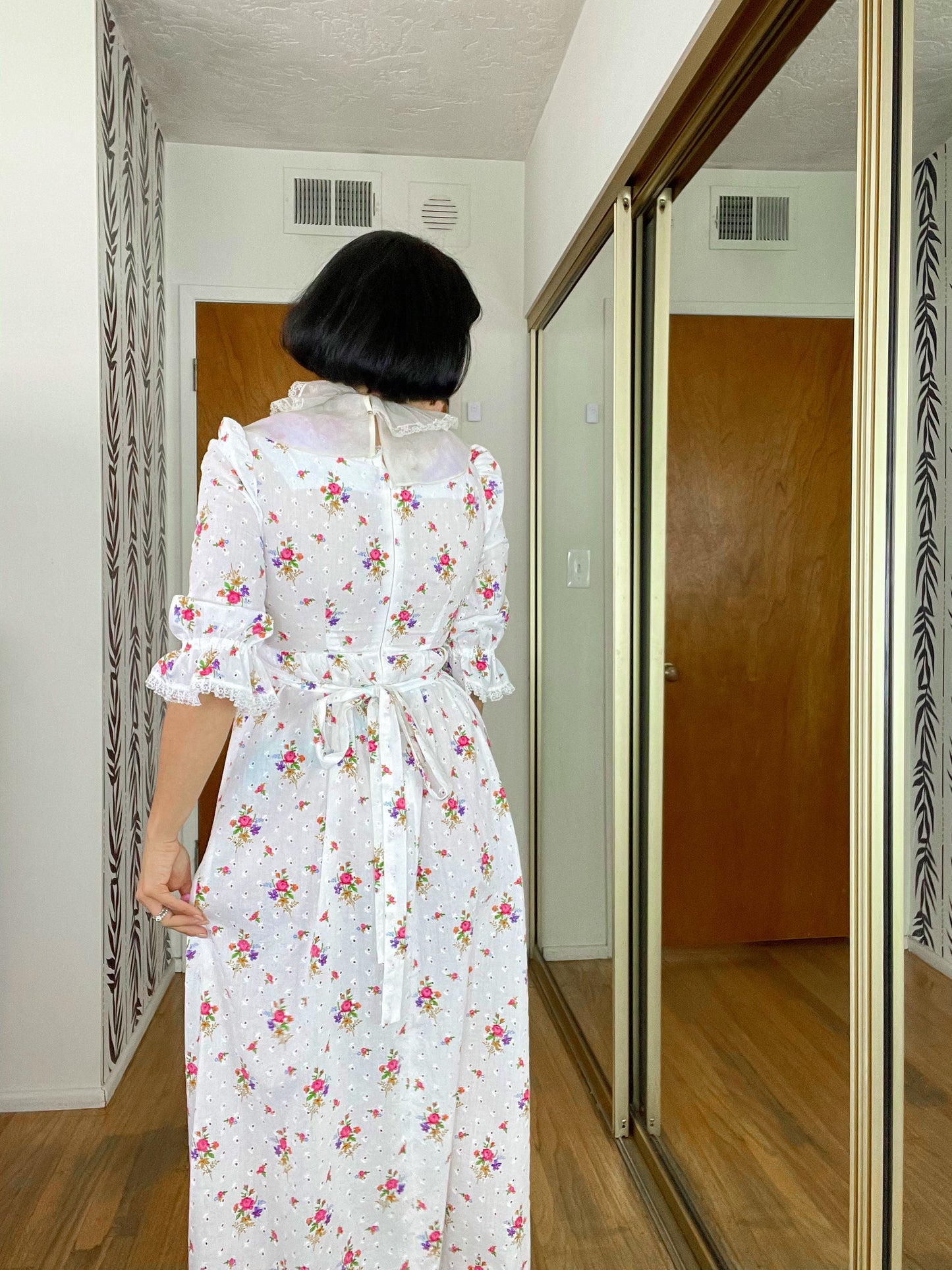 Vintage 1960s / 1970s floral Cotton Empire Waist Maxi Dress. Fits Sizes XXS-SM
